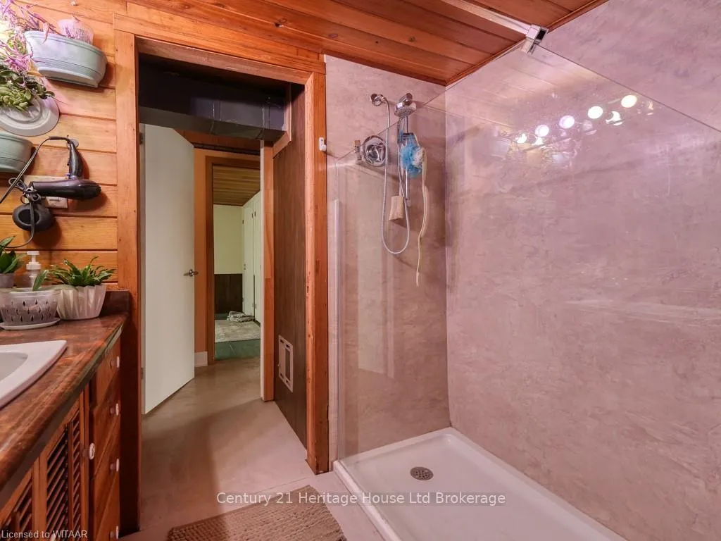 Photo 36 of 305 Mank, Zorra, Rural Zorra — HOMEH