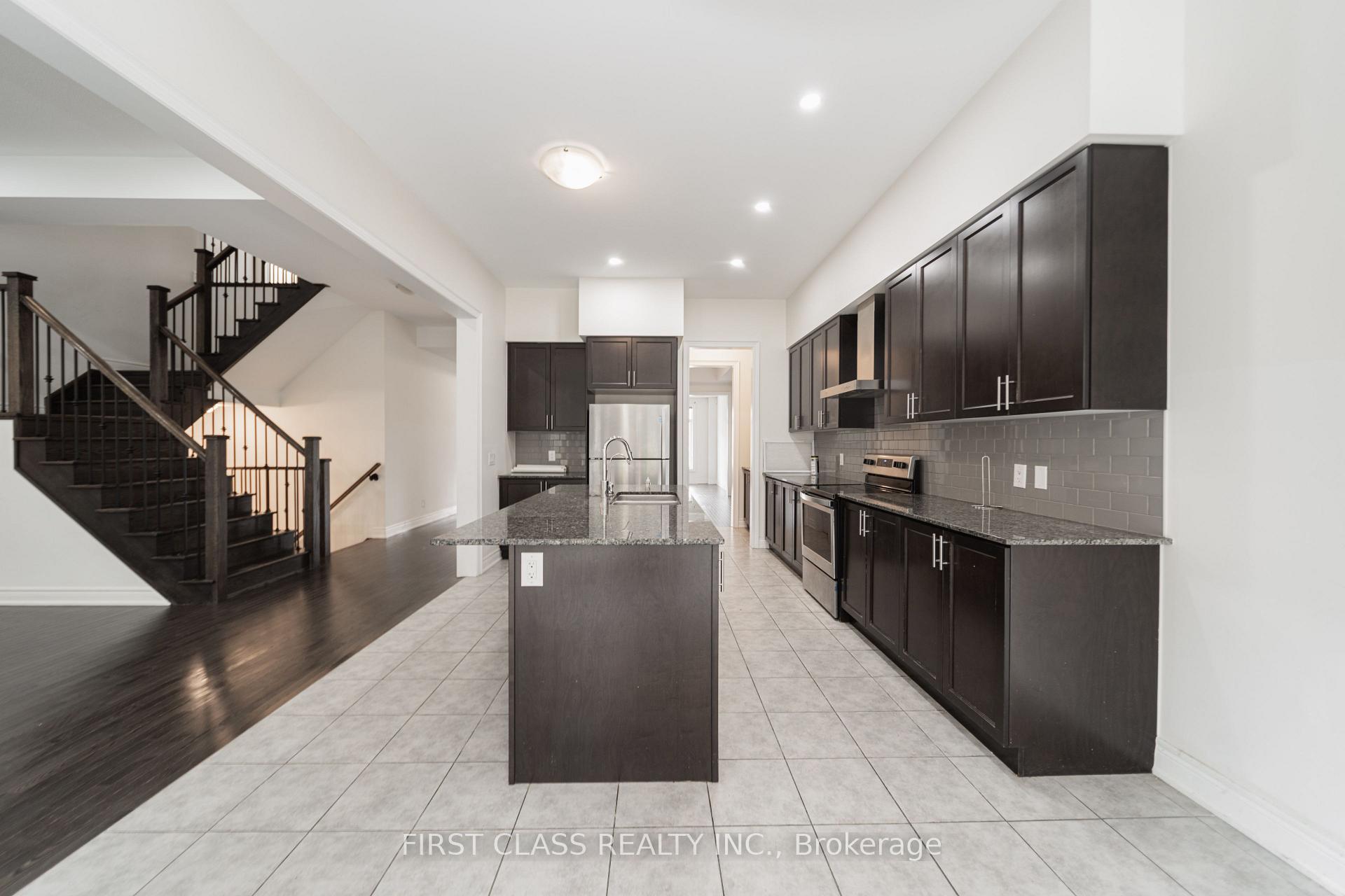 Photo 8 of 38 Beaverdams Drive, Whitby, Rural Whitby — HOMEH