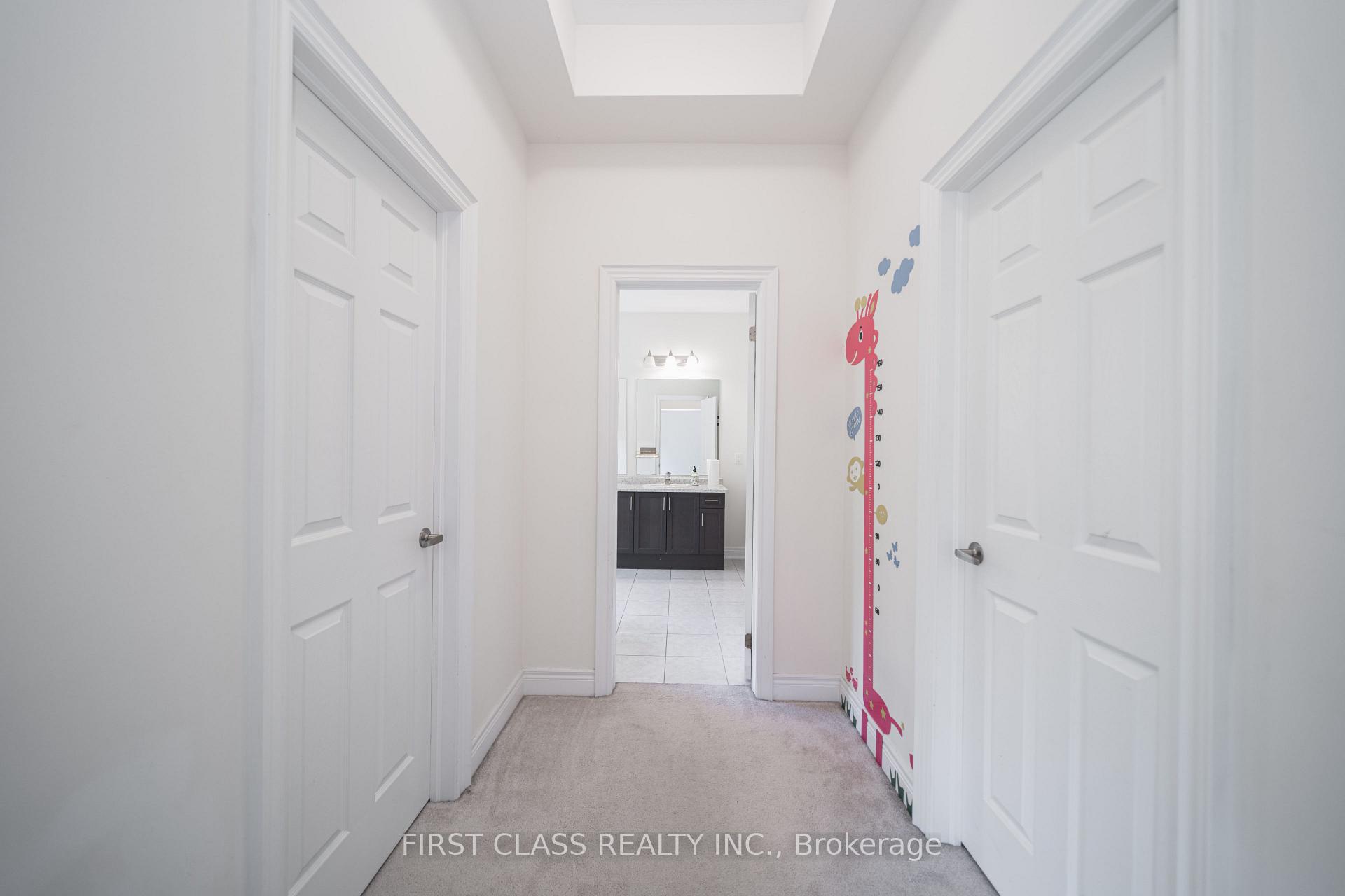 Photo 25 of 38 Beaverdams Drive, Whitby, Rural Whitby — HOMEH