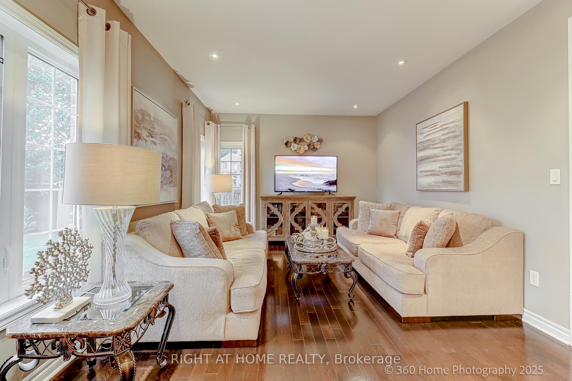 Photo 17 of 91 Florence Drive, Whitby, Taunton North — HOMEH