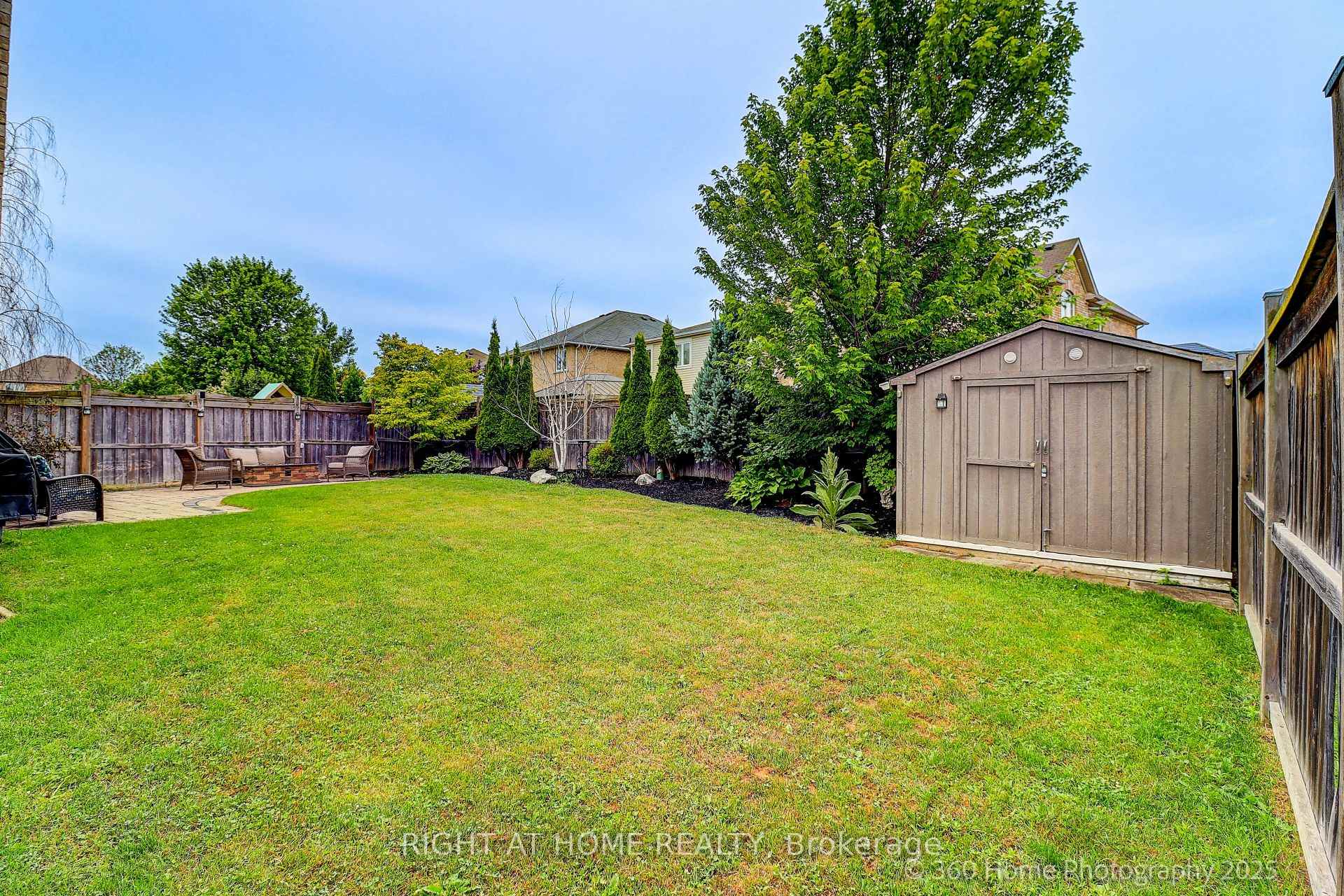 Photo 35 of 91 Florence Drive, Whitby, Taunton North — HOMEH