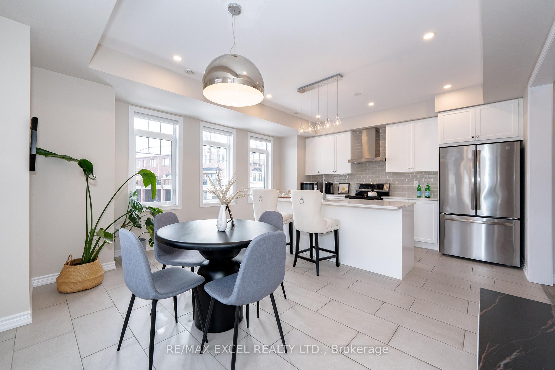 Photo 15 of 18 Fraleigh Avenue, Markham, Victoria Square — HOMEH