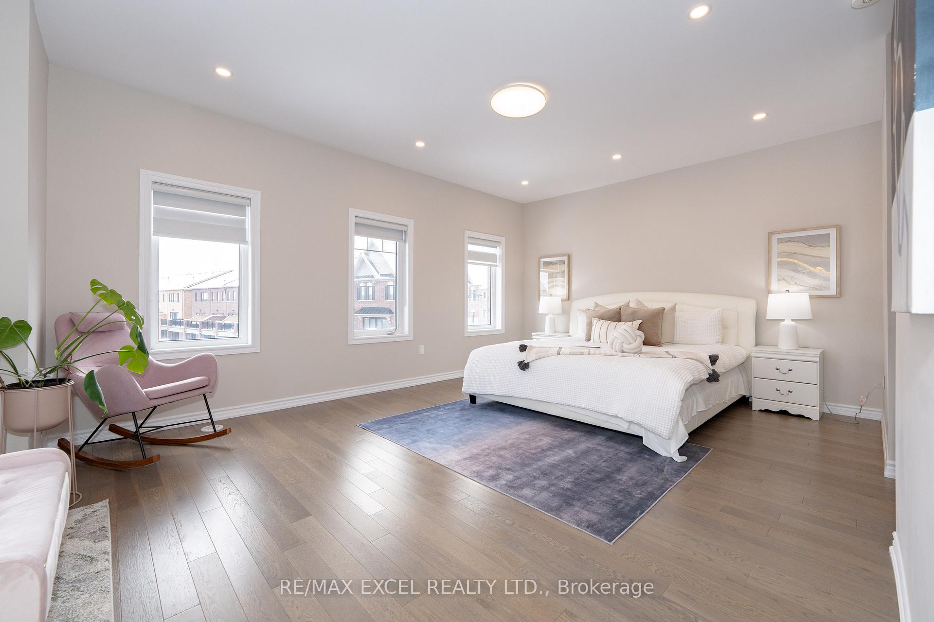 Photo 21 of 18 Fraleigh Avenue, Markham, Victoria Square — HOMEH