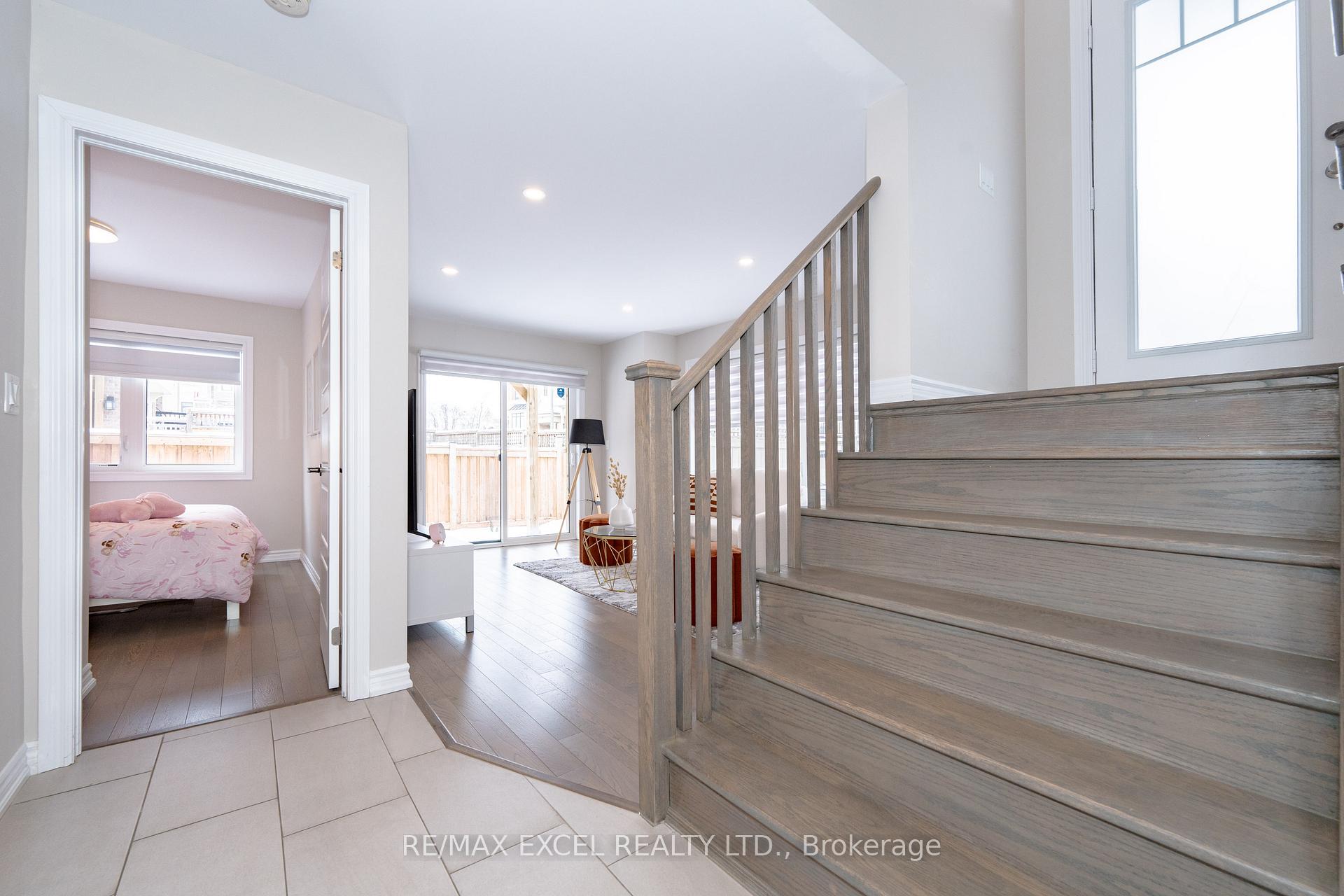 Photo 29 of 18 Fraleigh Avenue, Markham, Victoria Square — HOMEH
