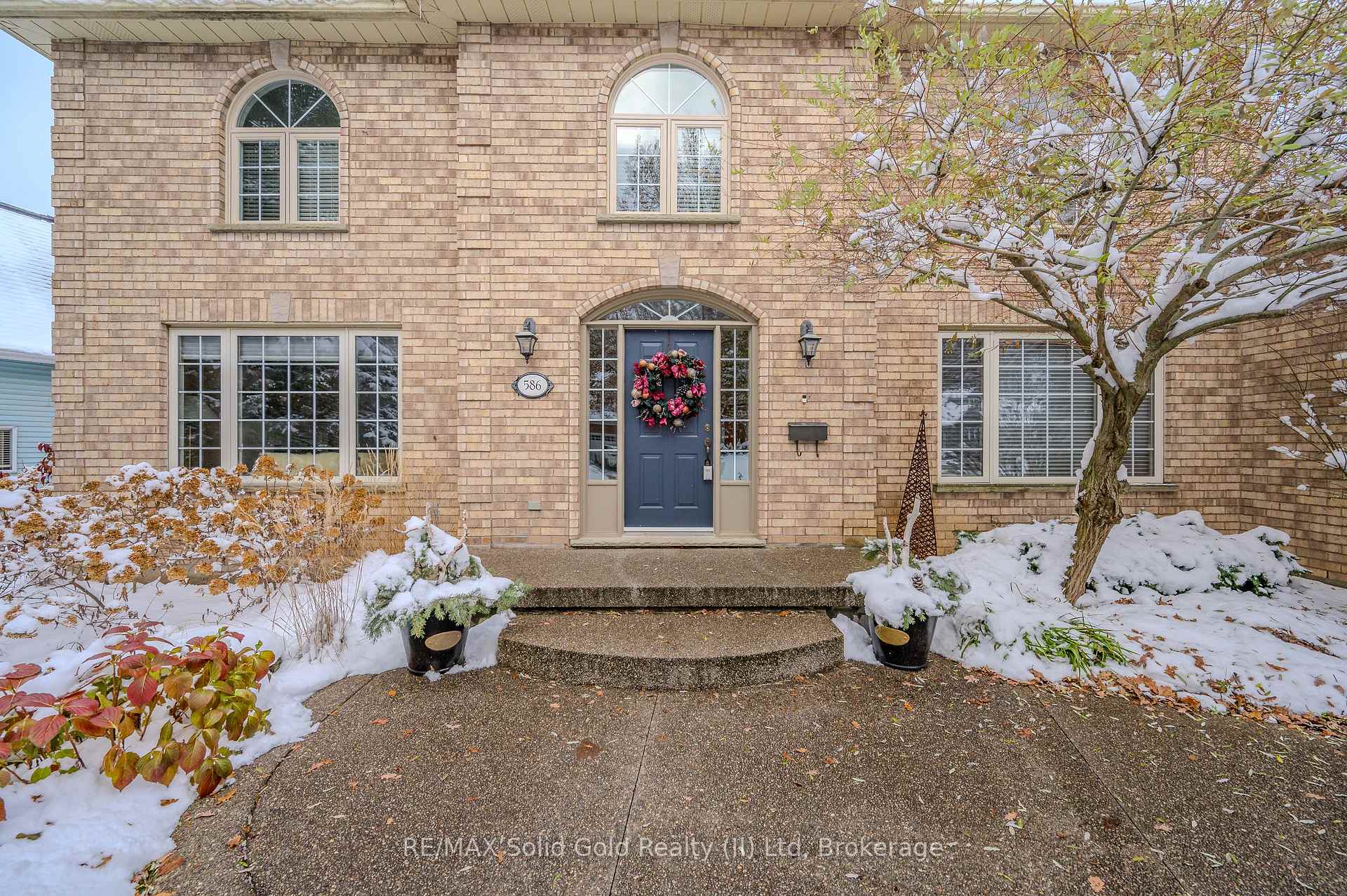 Photo 4 of 586 Guildwood Place, Waterloo — HOMEH