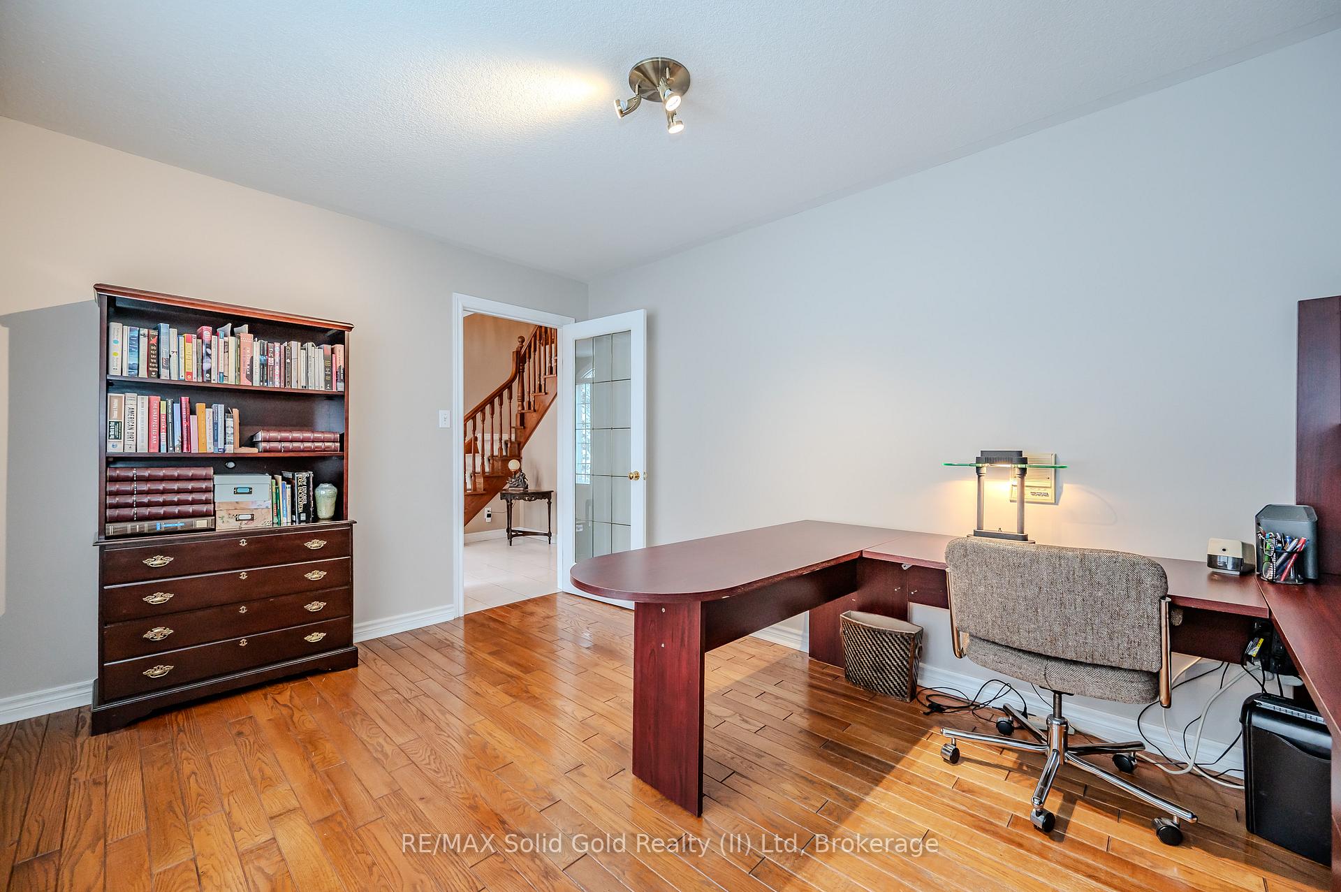 Photo 8 of 586 Guildwood Place, Waterloo — HOMEH