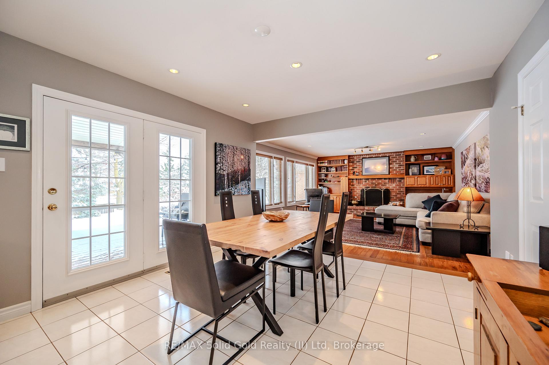 Photo 15 of 586 Guildwood Place, Waterloo — HOMEH
