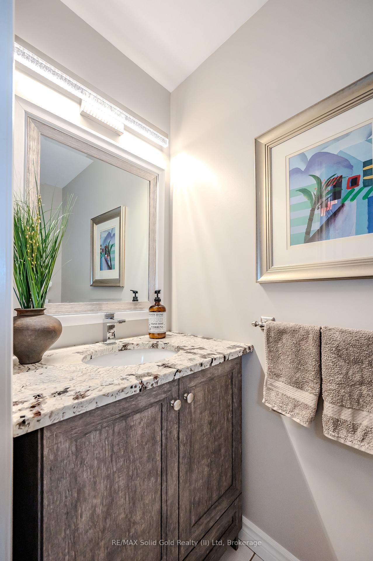 Photo 20 of 586 Guildwood Place, Waterloo — HOMEH