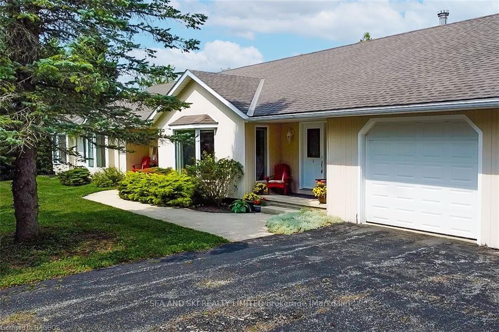 Photo 12 of 500023 Grey Road 12 W, West Grey — HOMEH