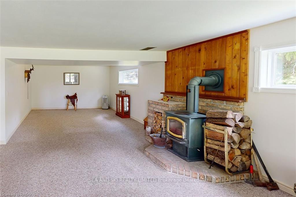 Photo 33 of 500023 Grey Road 12 W, West Grey — HOMEH