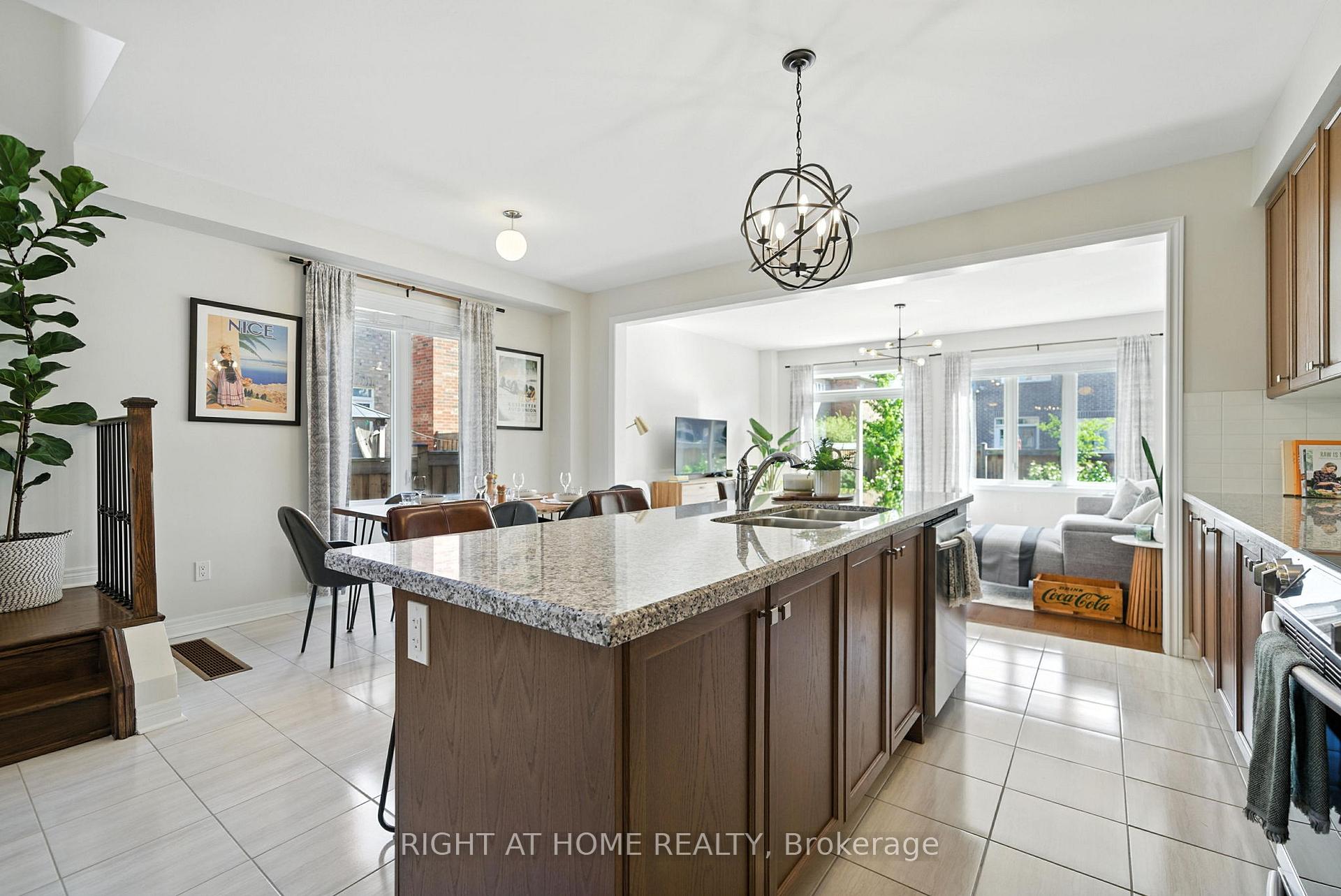 Photo 7 of 97 Cathedral Drive, Whitby, Rolling Acres — HOMEH