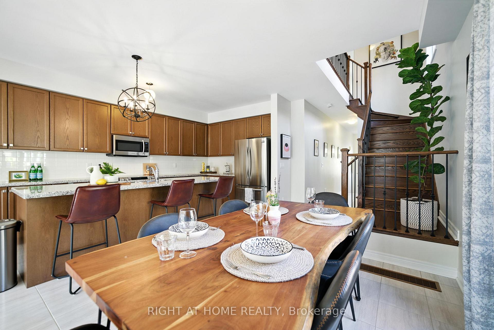 Photo 9 of 97 Cathedral Drive, Whitby, Rolling Acres — HOMEH
