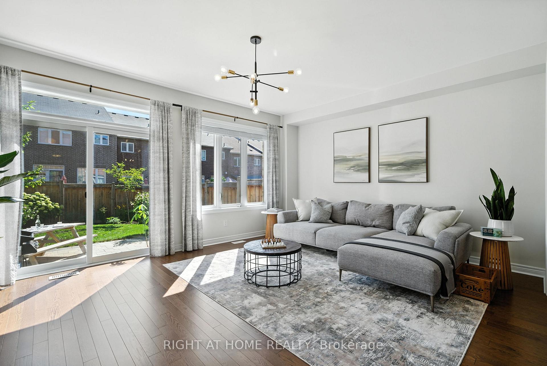 Photo 12 of 97 Cathedral Drive, Whitby, Rolling Acres — HOMEH