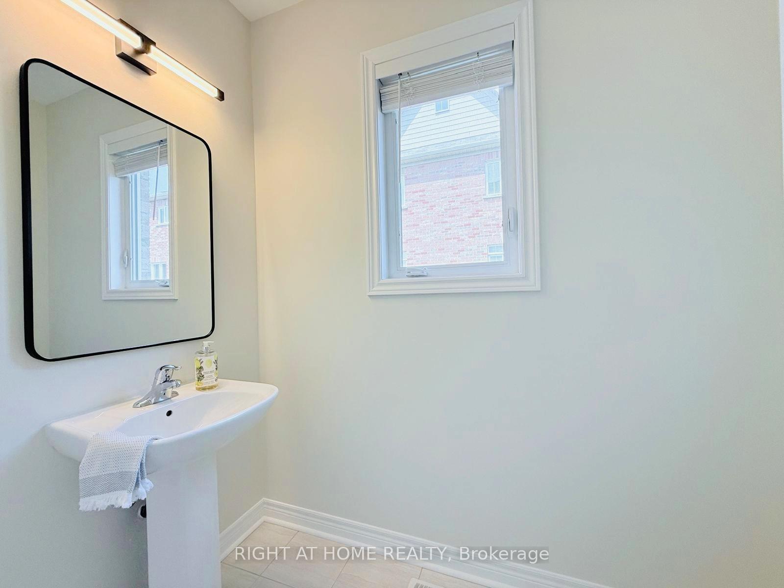 Photo 13 of 97 Cathedral Drive, Whitby, Rolling Acres — HOMEH