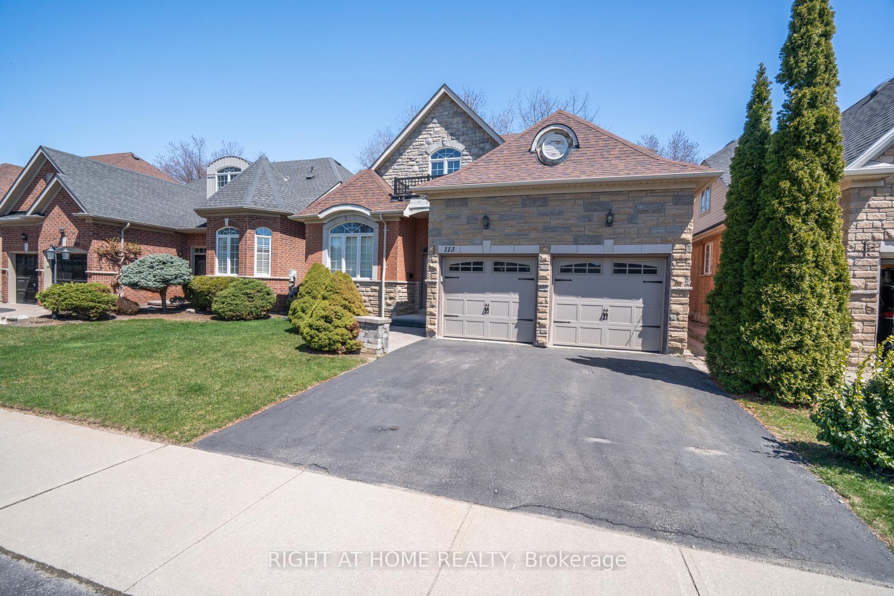Photo 2 of 113 Mackey Drive, Whitby, Lynde Creek — HOMEH