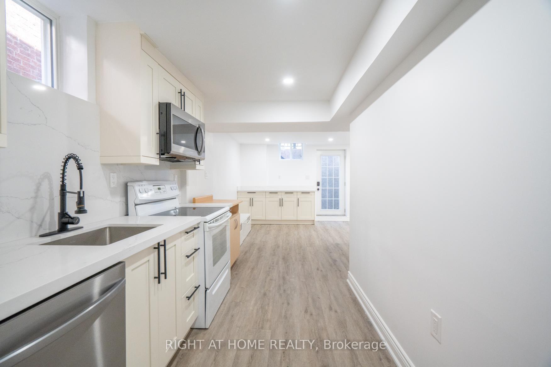 Photo 11 of 113 Mackey Drive, Whitby, Lynde Creek — HOMEH