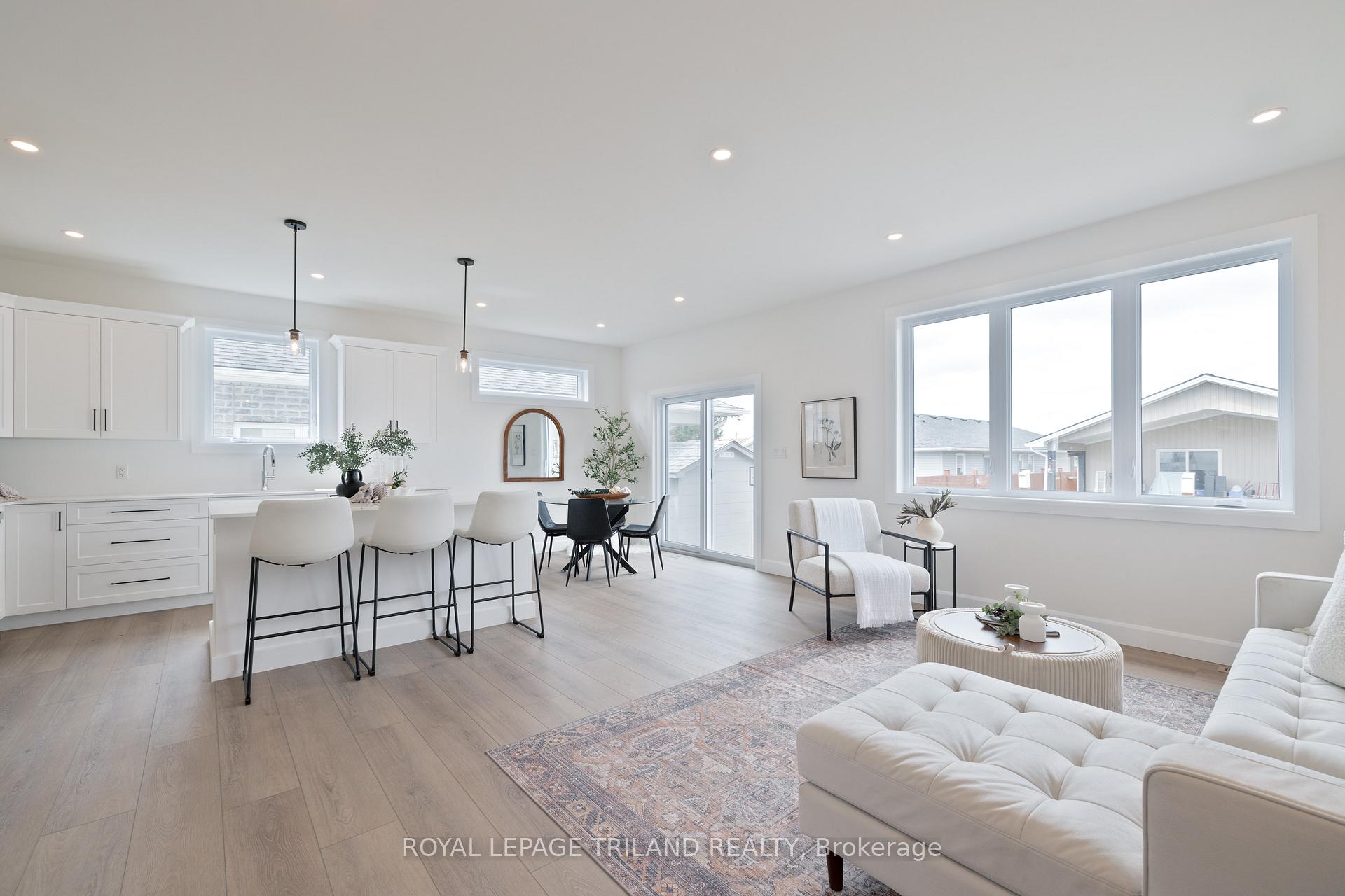Photo 8 of 49 Rebecca Drive, Aylmer — HOMEH