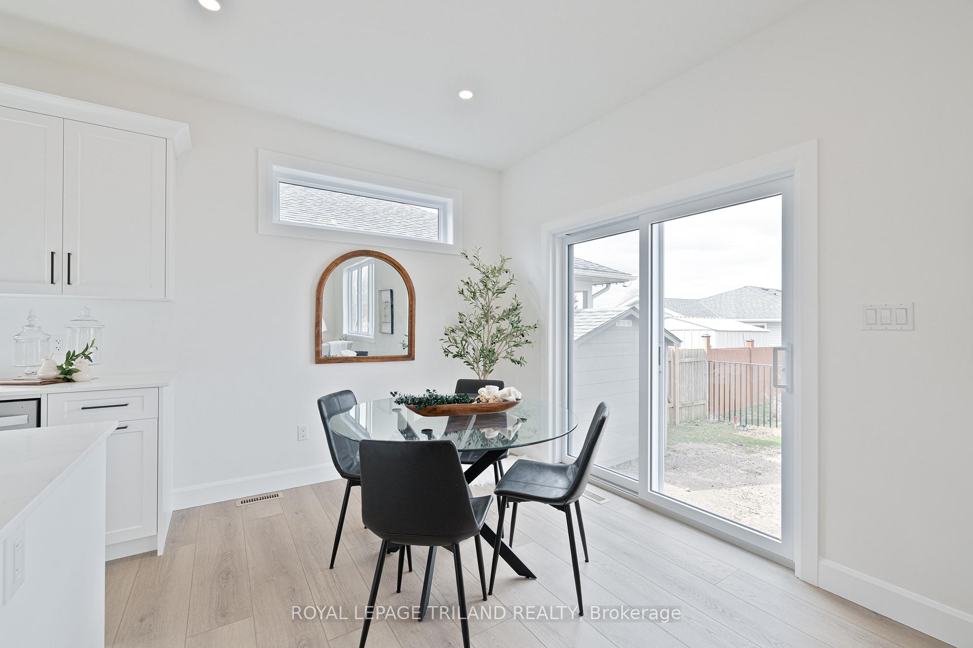 Photo 11 of 49 Rebecca Drive, Aylmer — HOMEH