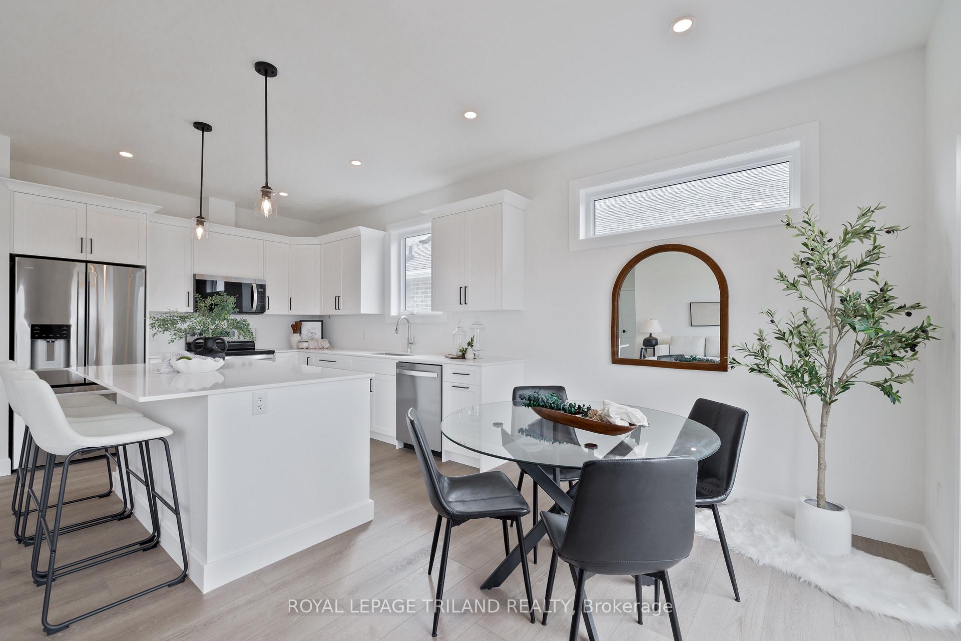 Photo 15 of 49 Rebecca Drive, Aylmer — HOMEH