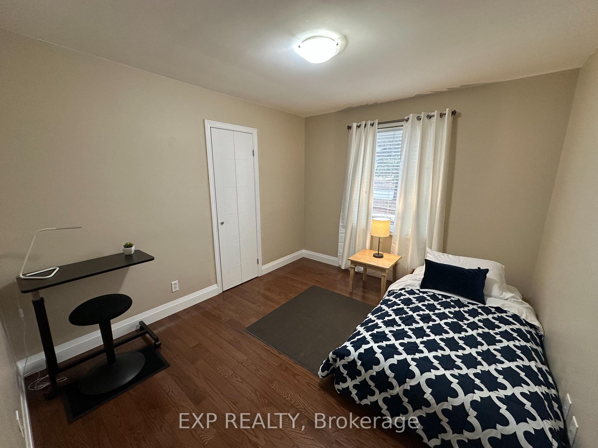 Photo 19 of 301 Kendalwood Road, Whitby, Blue Grass Meadows — HOMEH