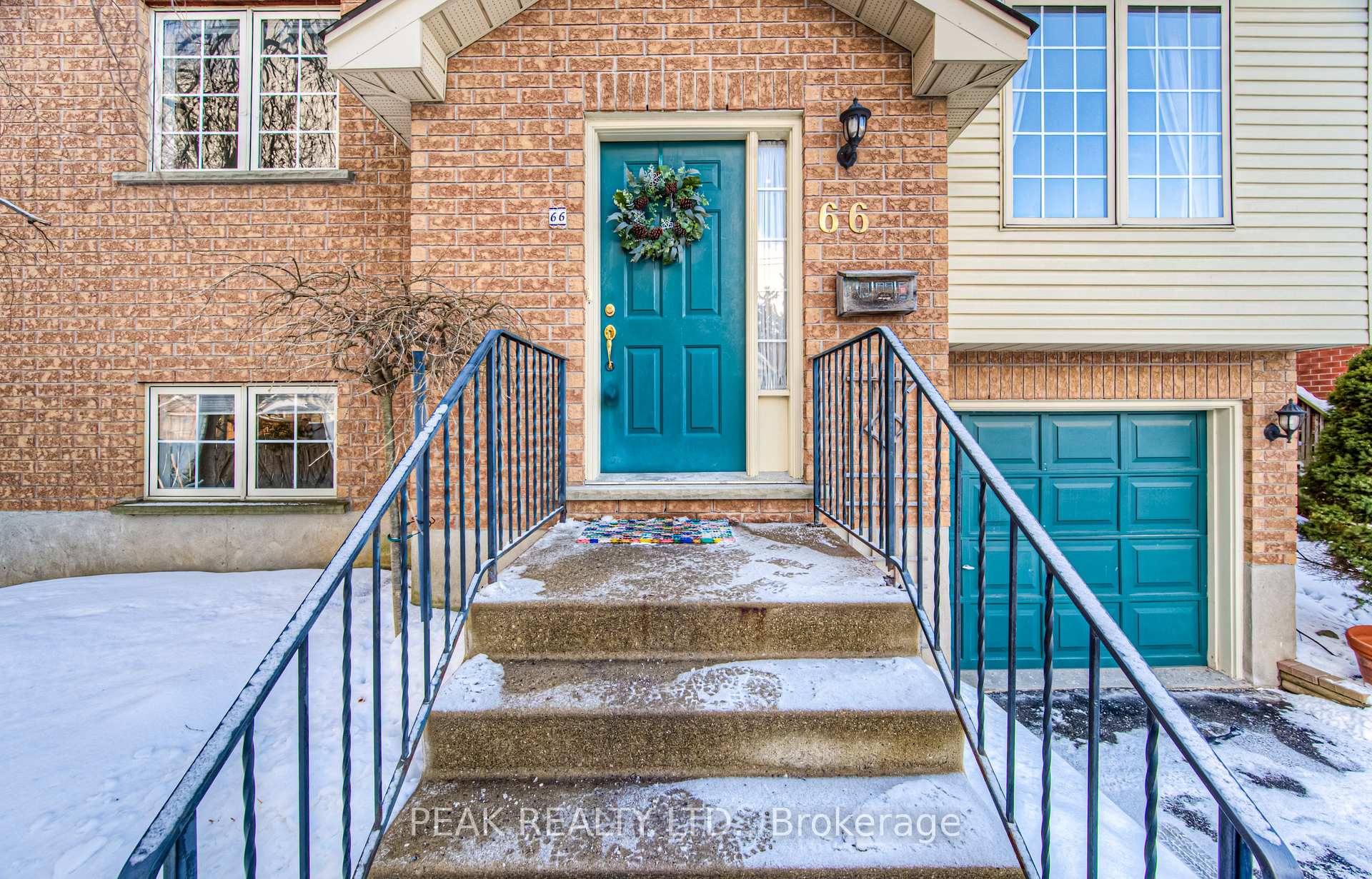 Photo 2 of 66 Bridle Trail, Waterloo — HOMEH