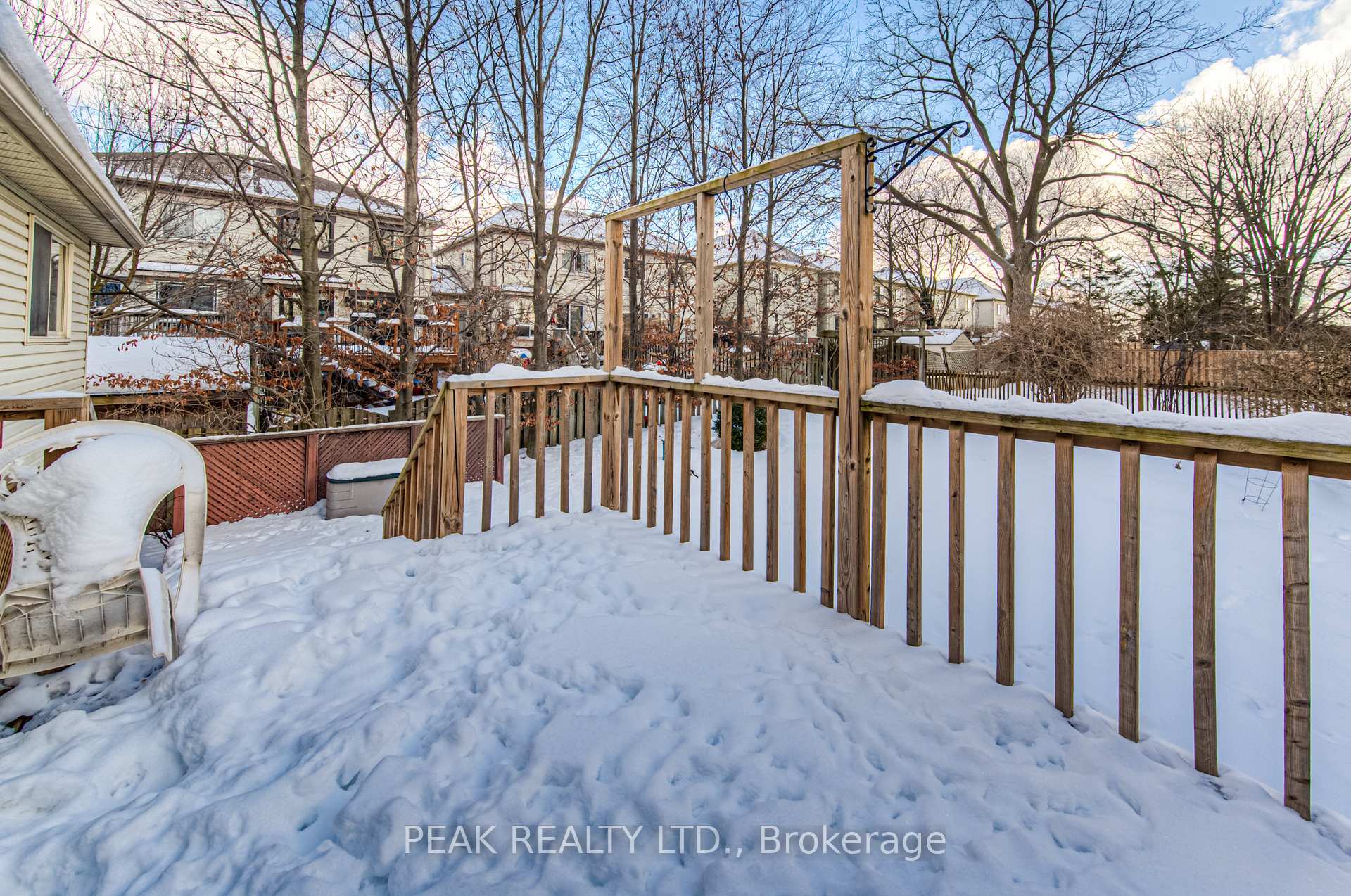 Photo 34 of 66 Bridle Trail, Waterloo — HOMEH