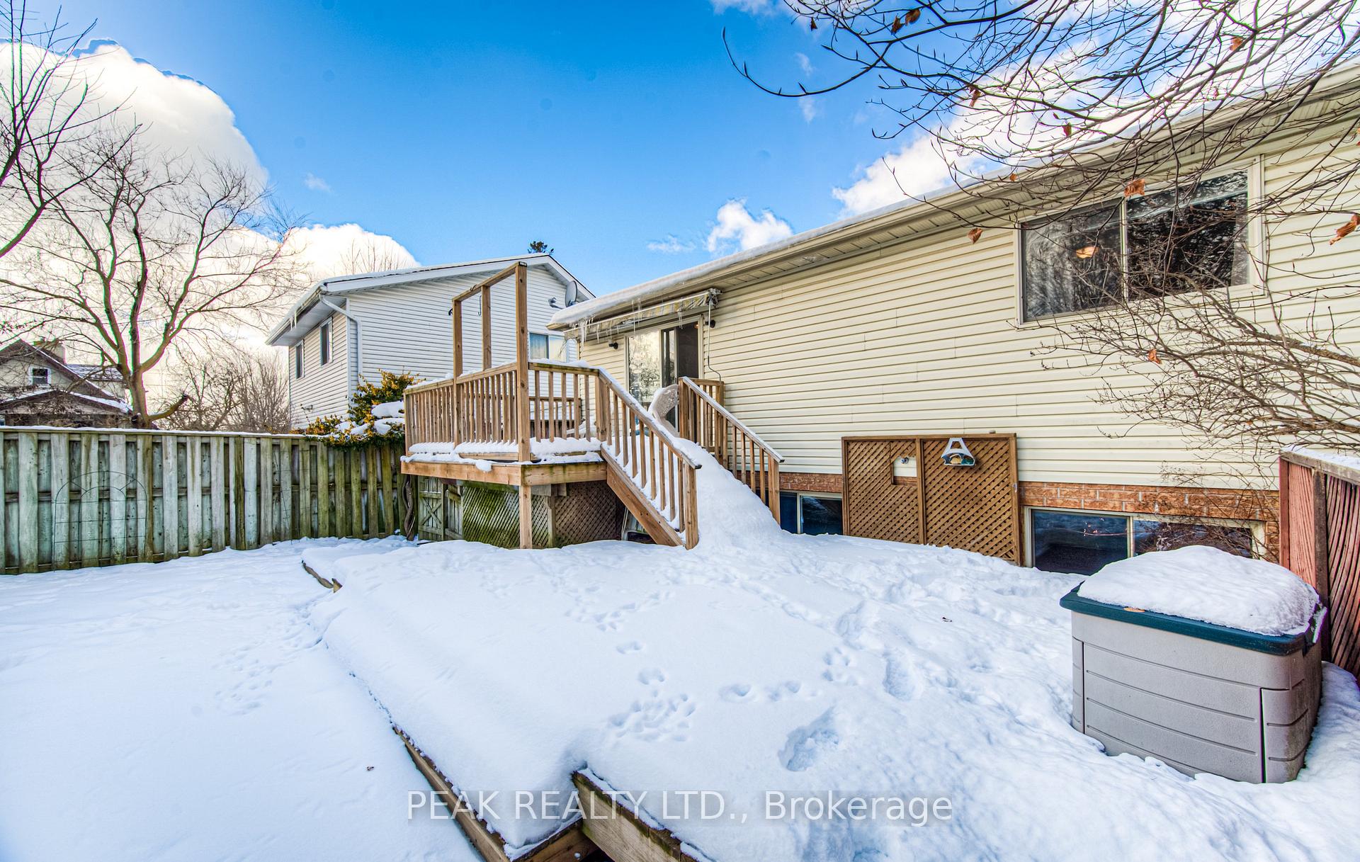 Photo 36 of 66 Bridle Trail, Waterloo — HOMEH