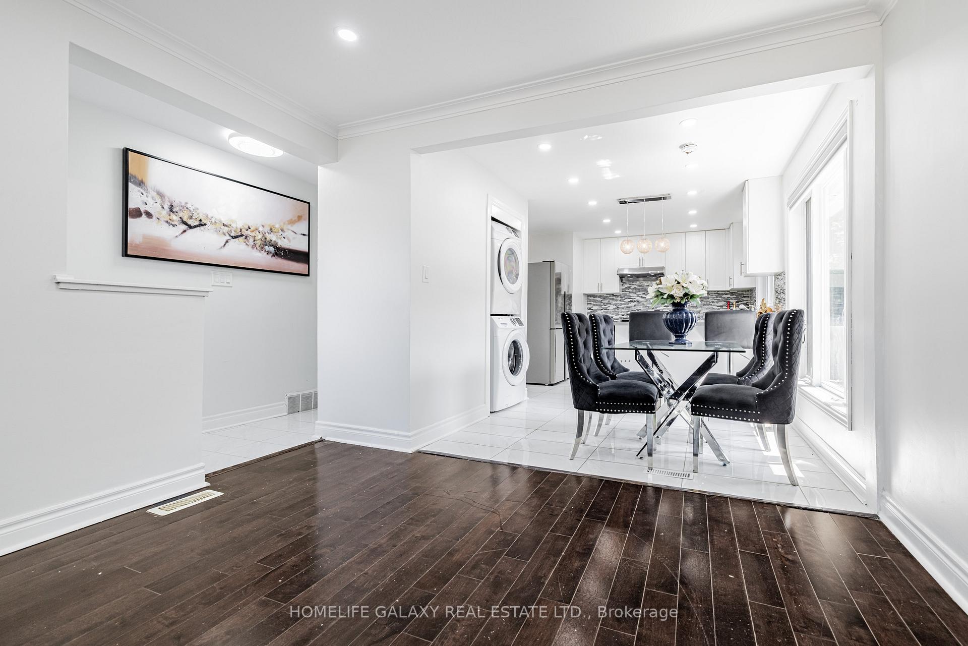 Photo 7 of 133 Lupin Drive, Whitby, Downtown Whitby — HOMEH
