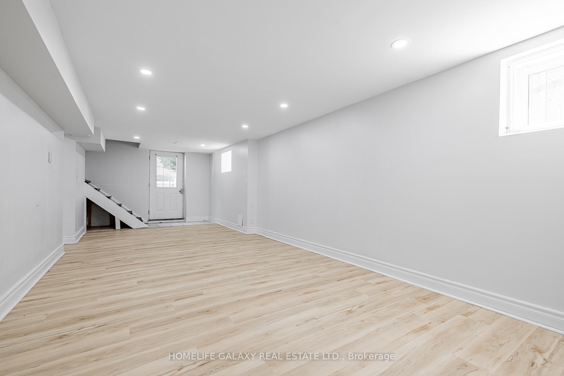 Photo 22 of 133 Lupin Drive, Whitby, Downtown Whitby — HOMEH