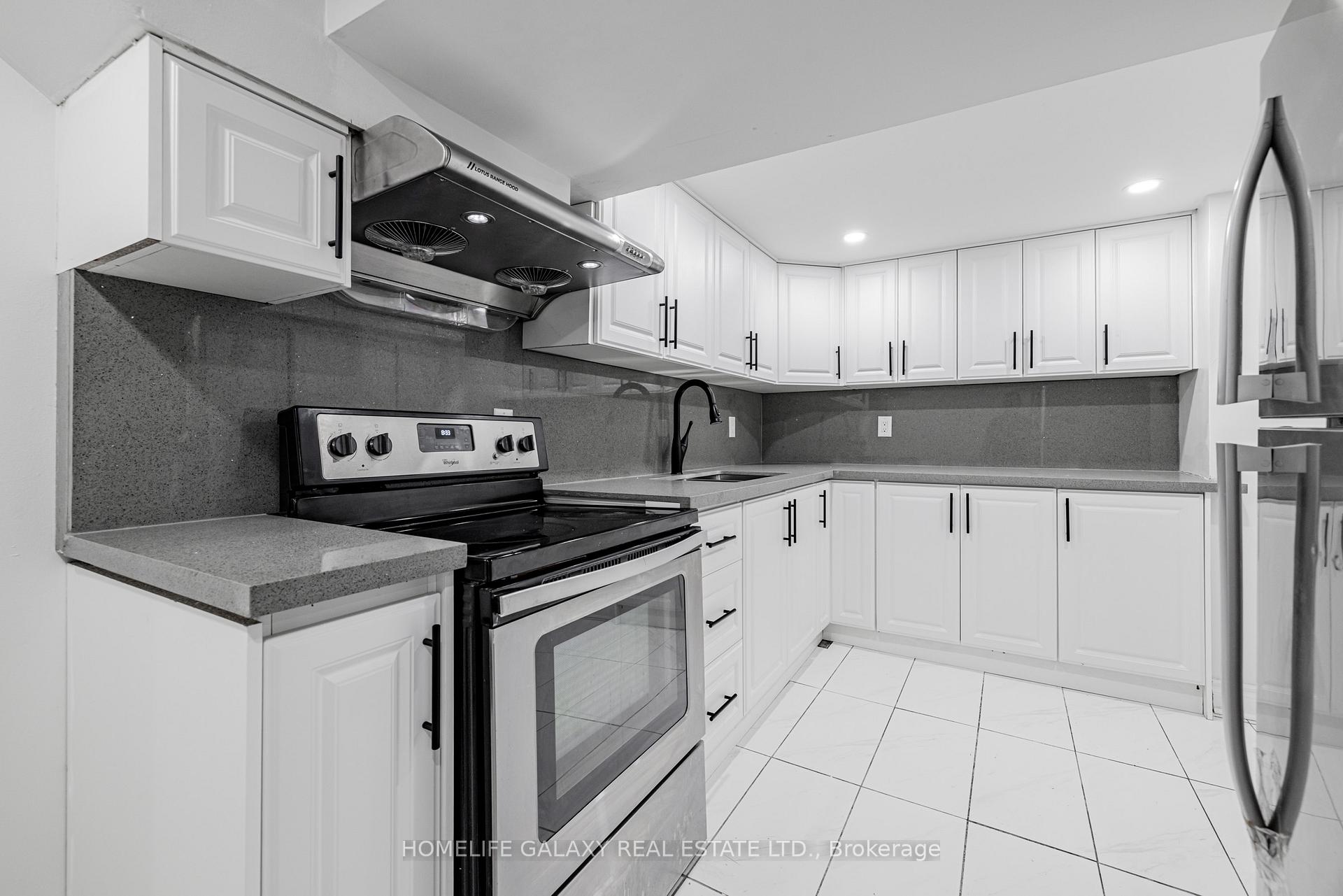Photo 25 of 133 Lupin Drive, Whitby, Downtown Whitby — HOMEH