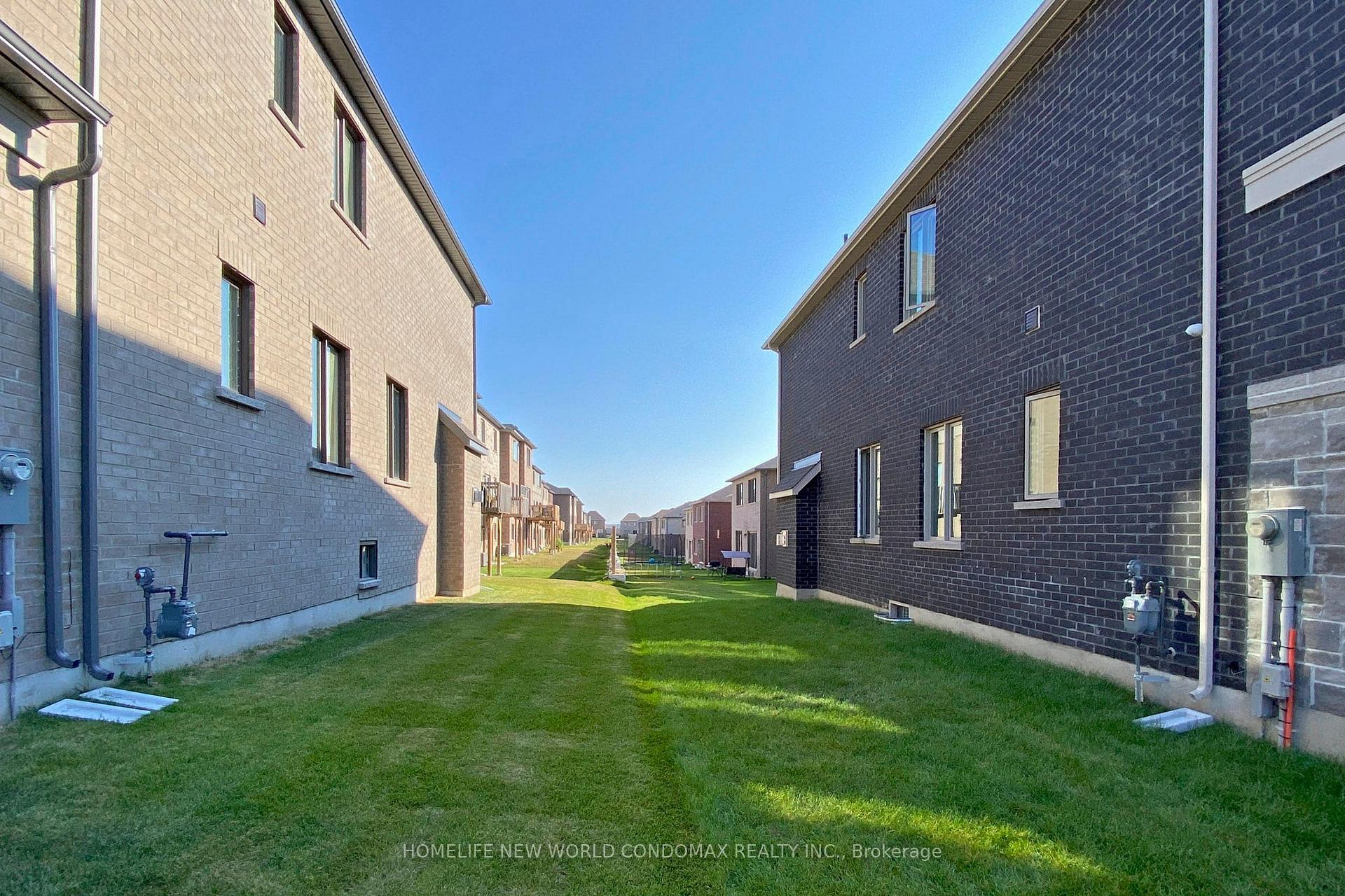Photo 22 of 231 Sikura Circle, Aurora, Rural Aurora — HOMEH