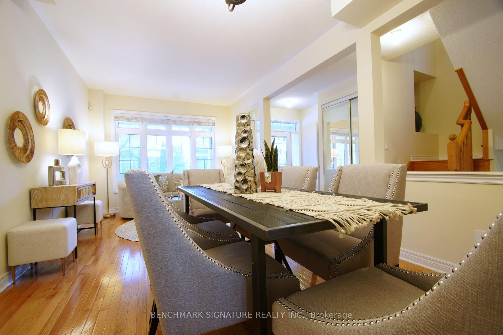 Photo 11 of 15 Pyneside Street, Markham, Cornell — HOMEH