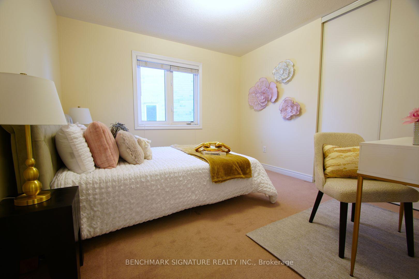 Photo 23 of 15 Pyneside Street, Markham, Cornell — HOMEH