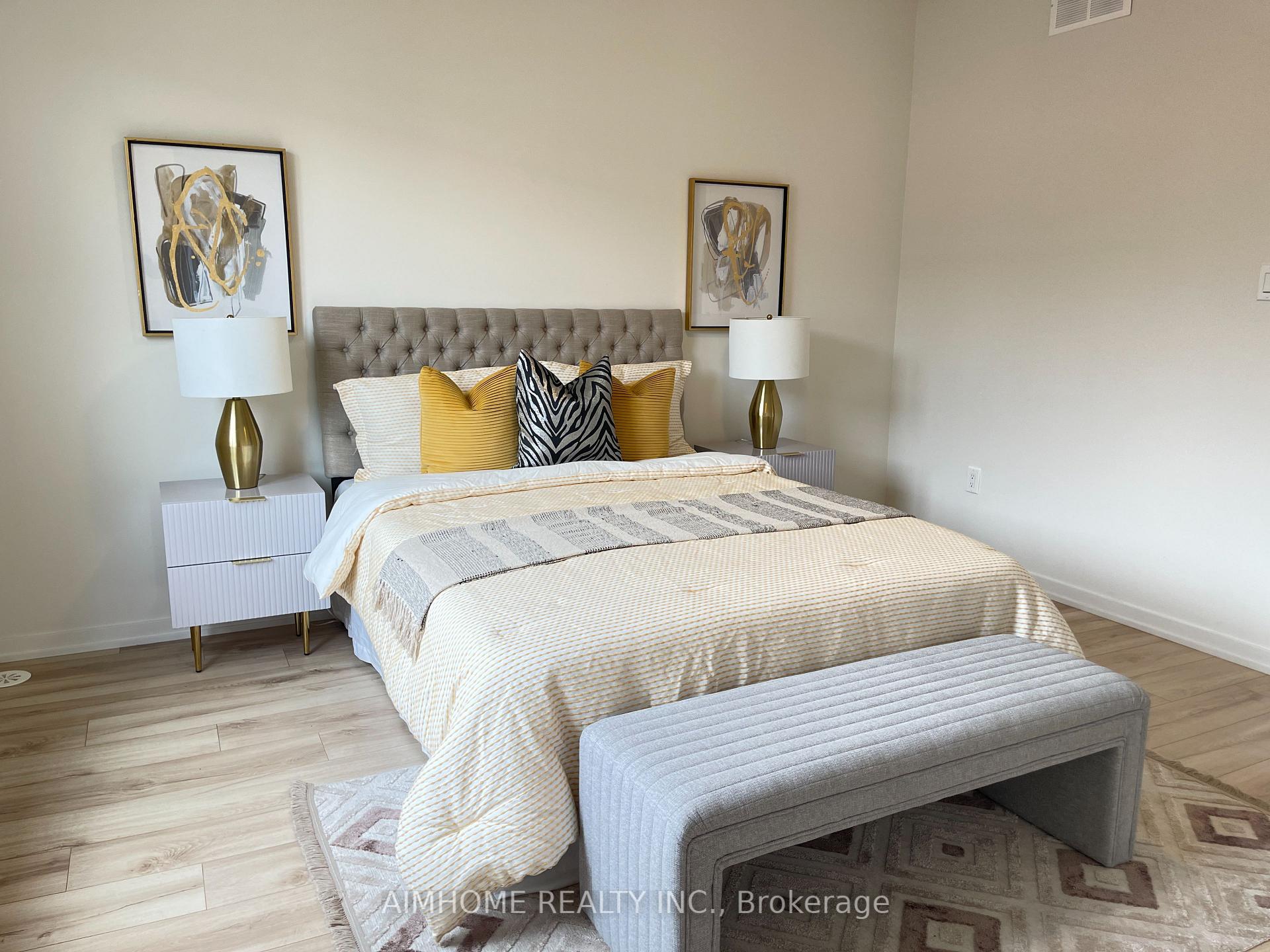 Photo 14 of 21 Aberfoyle Street, Vaughan, Patterson — HOMEH