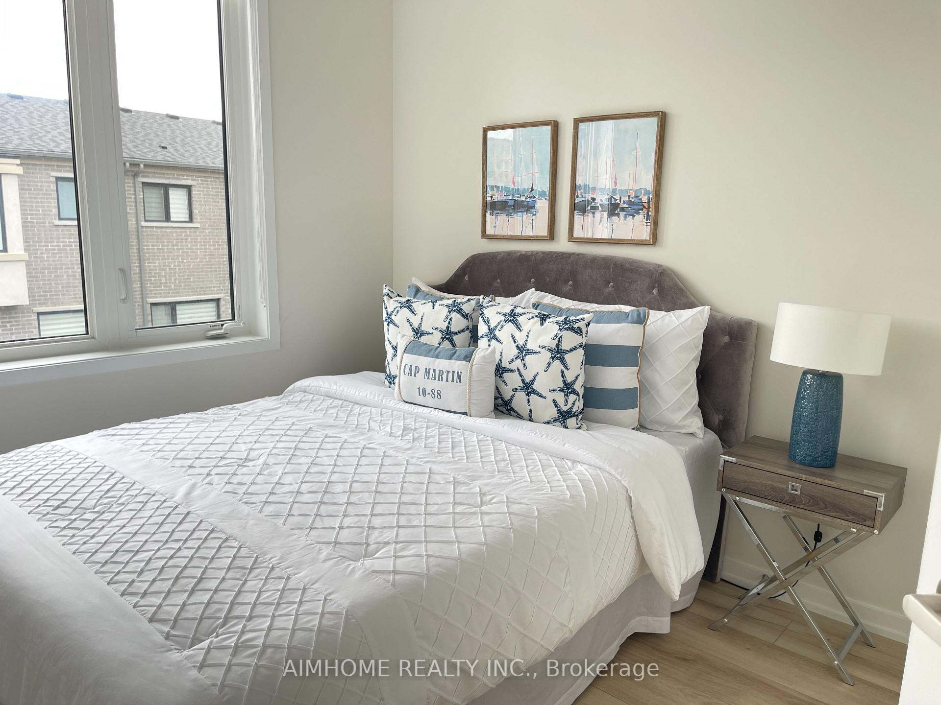 Photo 15 of 21 Aberfoyle Street, Vaughan, Patterson — HOMEH