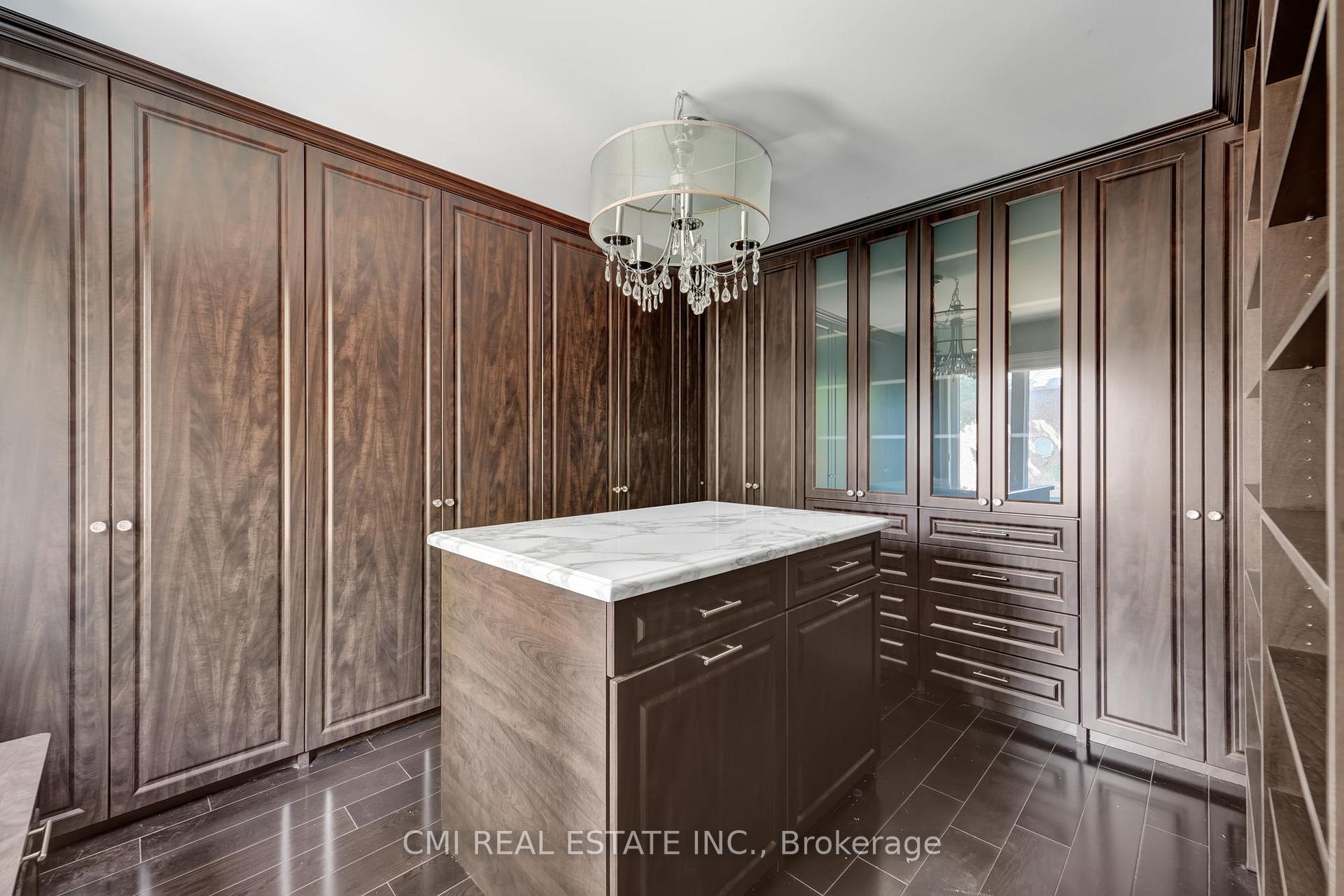 Photo 26 of 122 Beverley Glen Boulevard, Vaughan, Beverley Glen — HOMEH