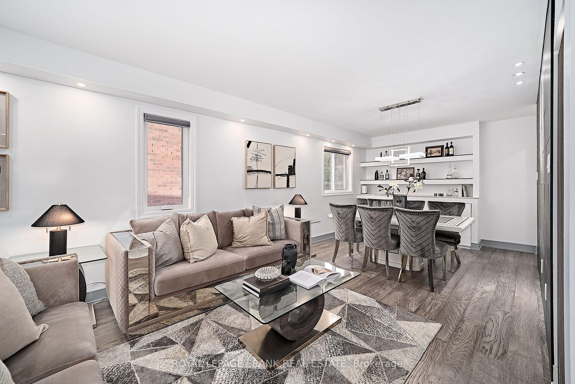 Photo 8 of 3082 Country Lane, Whitby, Williamsburg — HOMEH