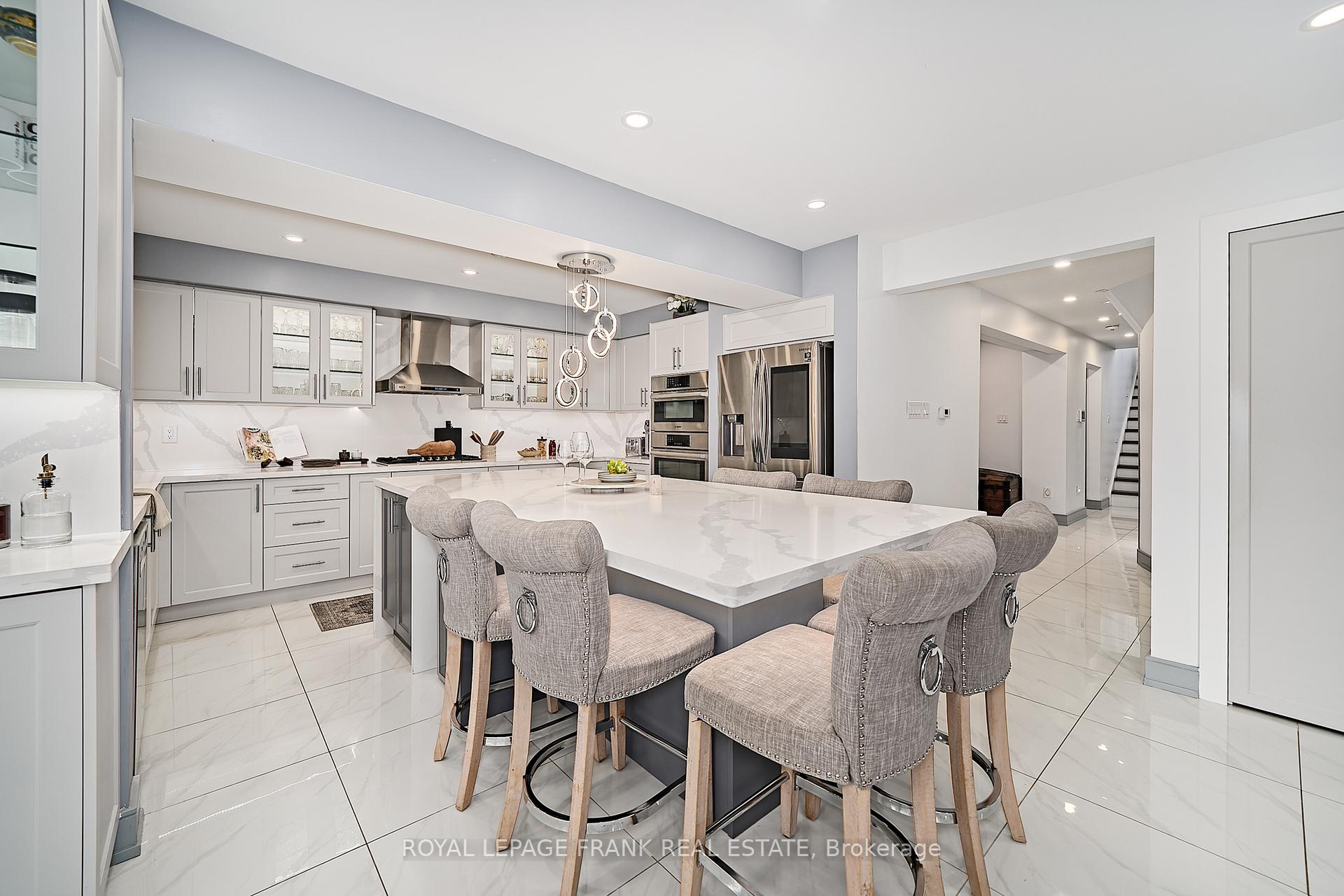 Photo 14 of 3082 Country Lane, Whitby, Williamsburg — HOMEH