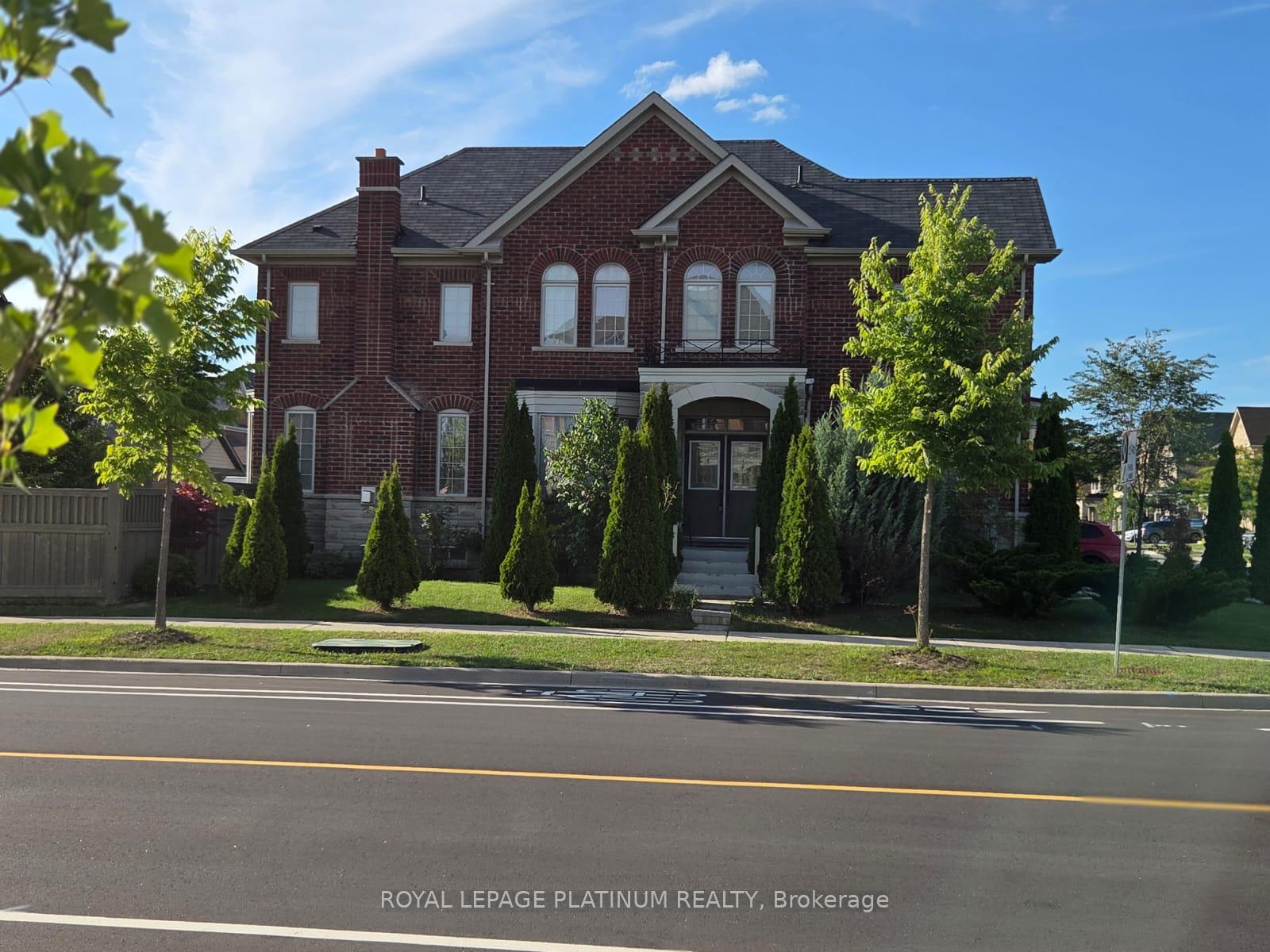 Photo 3 of 2 Pelee Avenue, Vaughan, Kleinburg — HOMEH