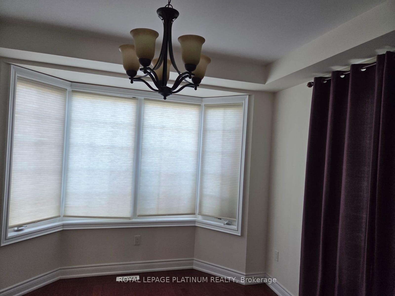 Photo 6 of 2 Pelee Avenue, Vaughan, Kleinburg — HOMEH