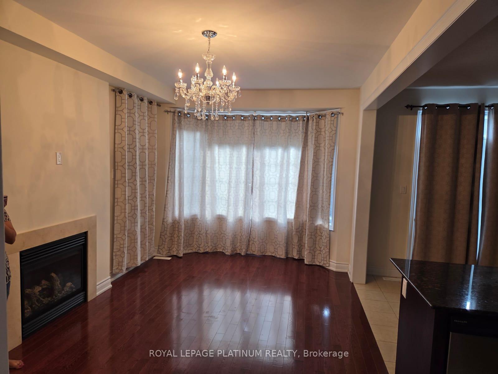 Photo 7 of 2 Pelee Avenue, Vaughan, Kleinburg — HOMEH