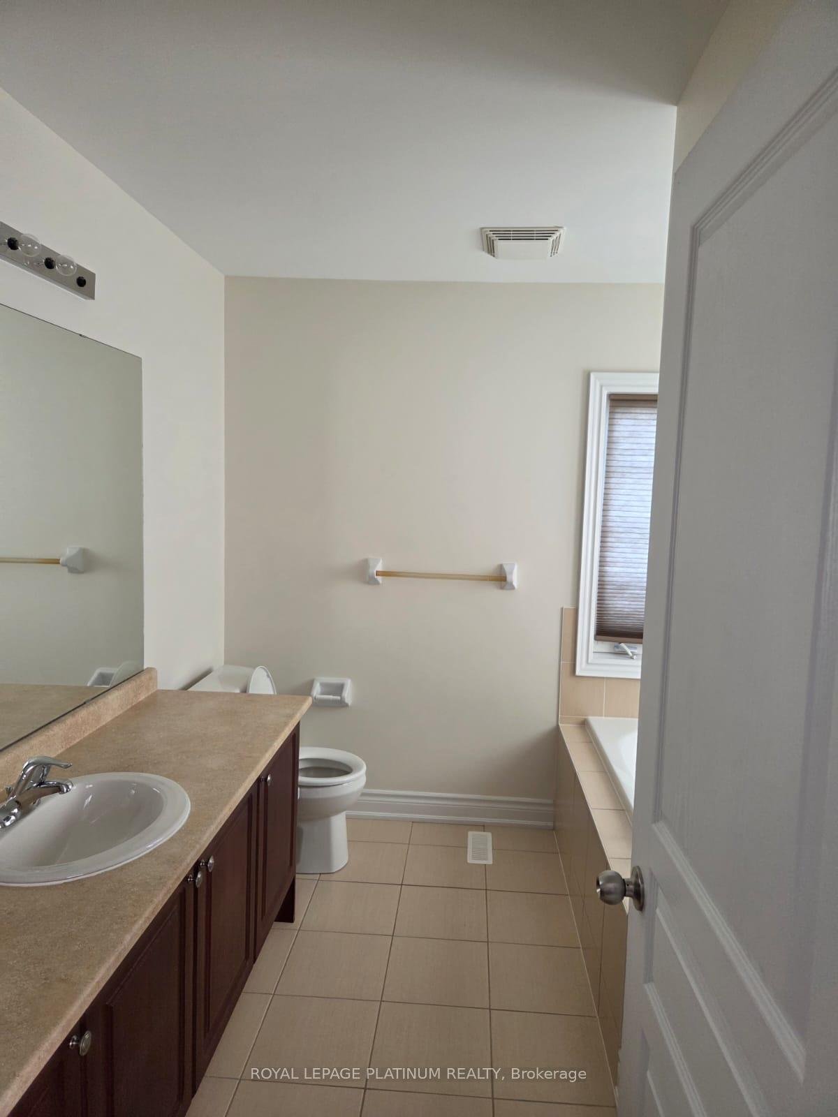 Photo 8 of 2 Pelee Avenue, Vaughan, Kleinburg — HOMEH
