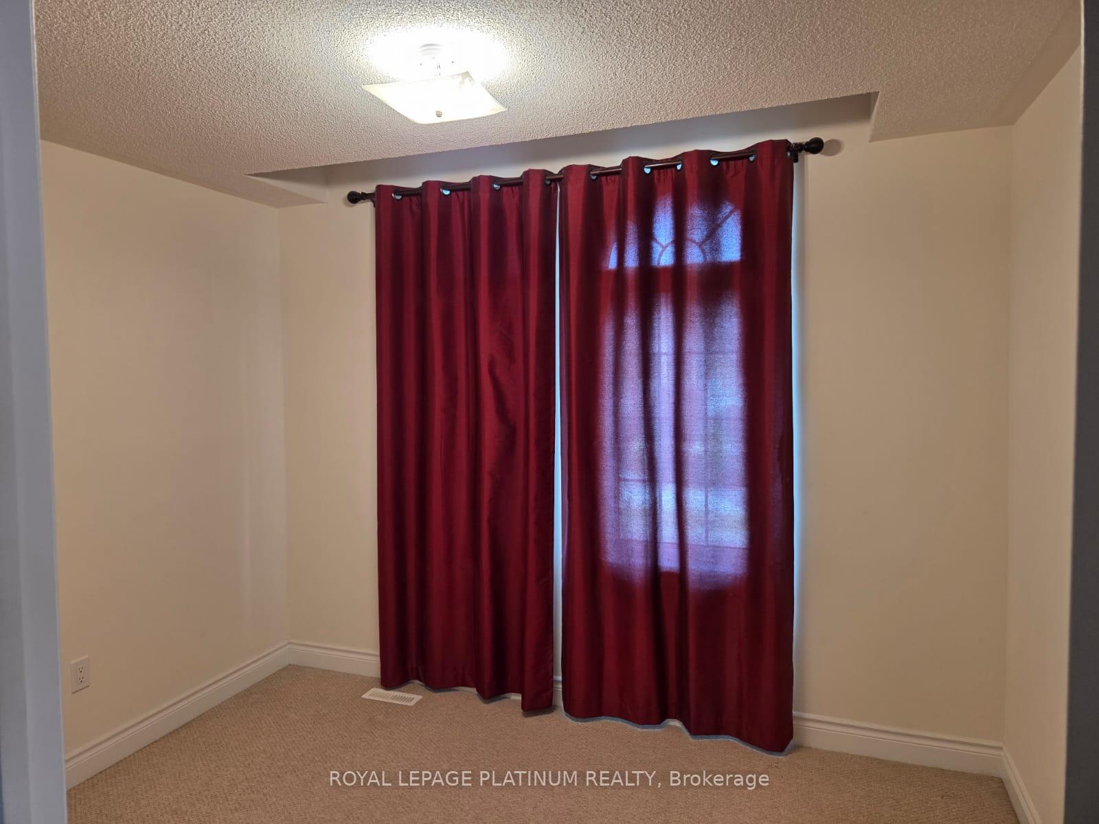 Photo 14 of 2 Pelee Avenue, Vaughan, Kleinburg — HOMEH