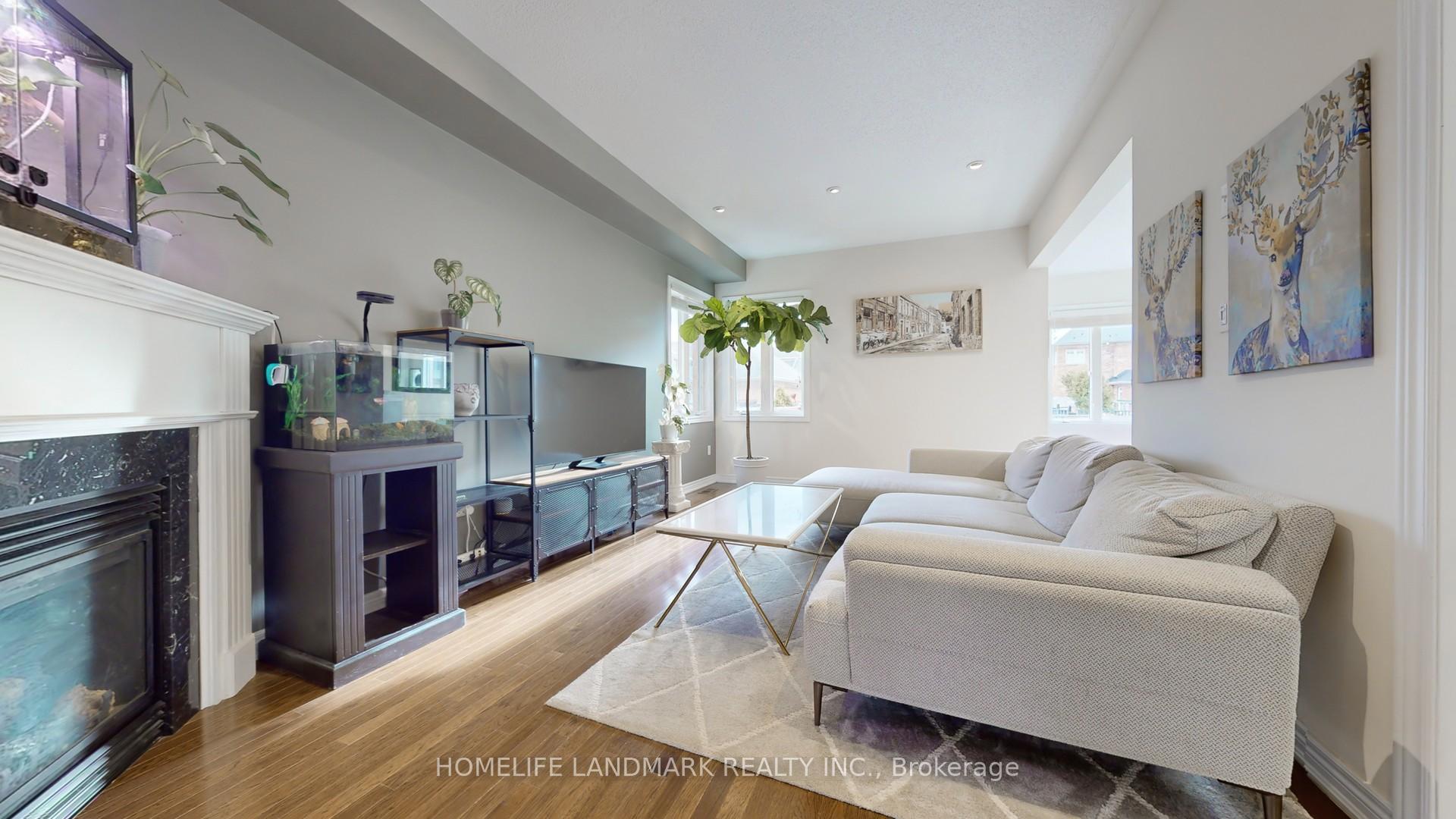 Photo 9 of 85 Kenilworth Gate, Markham, Cornell — HOMEH