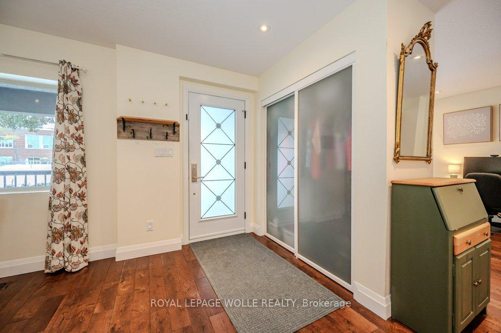 Photo 3 of 46 Roslin Avenue S, Waterloo — HOMEH