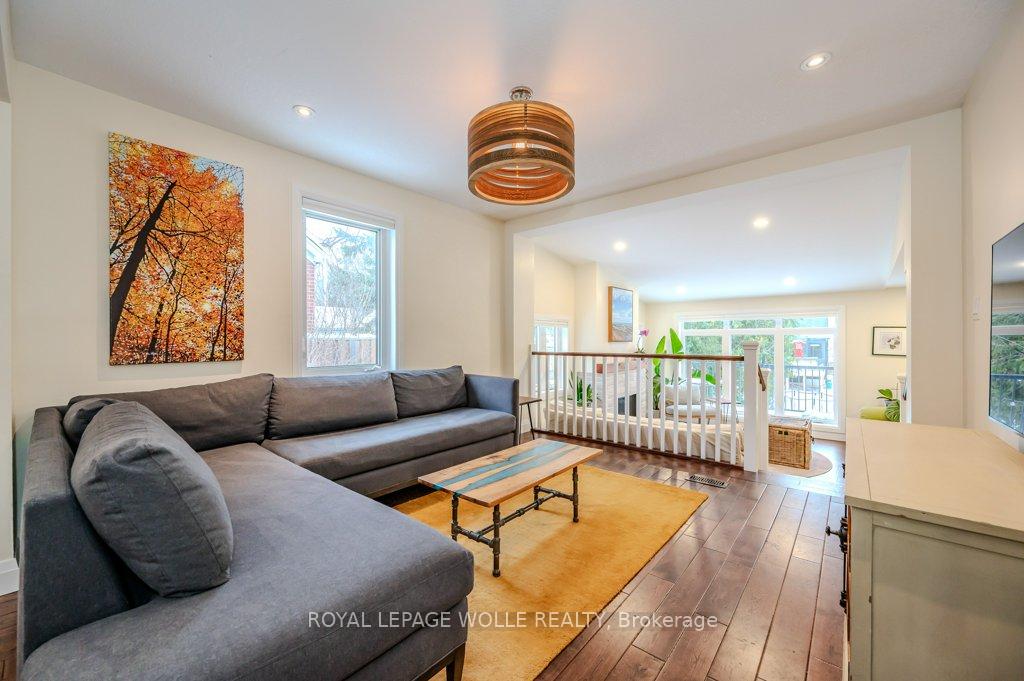 Photo 7 of 46 Roslin Avenue S, Waterloo — HOMEH