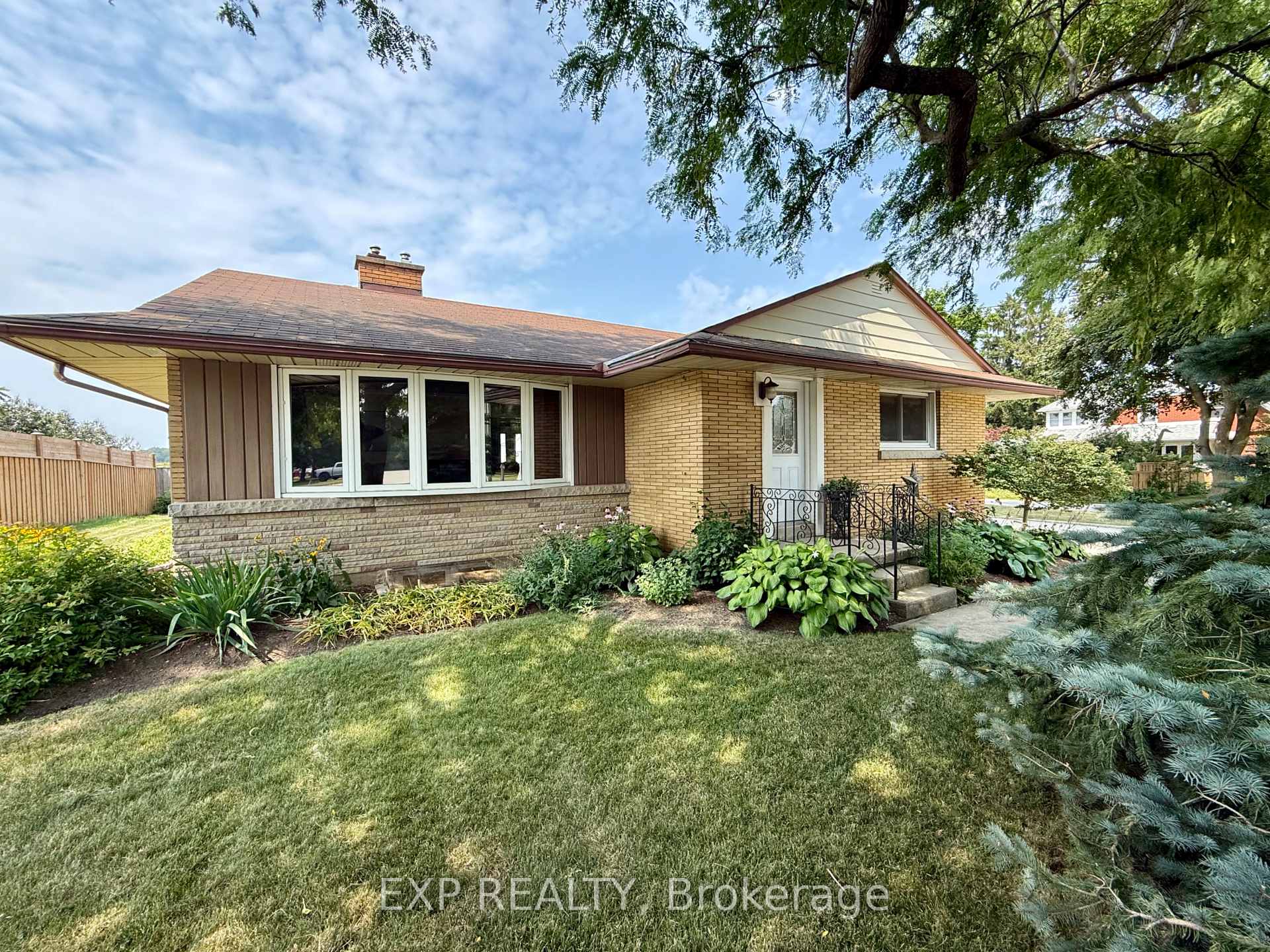 Photo 2 of 2166 Floradale Road, Woolwich — HOMEH