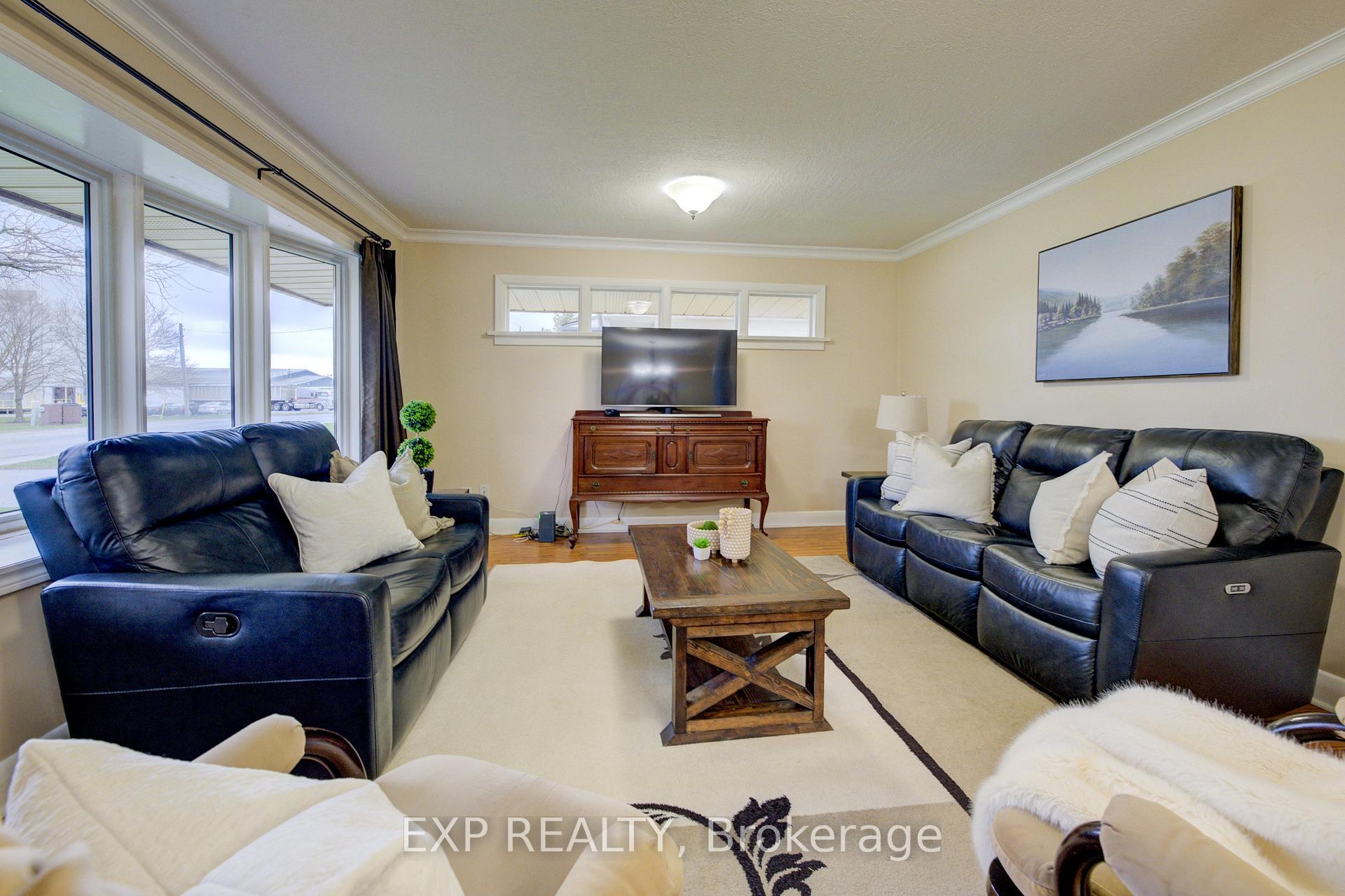 Photo 5 of 2166 Floradale Road, Woolwich — HOMEH