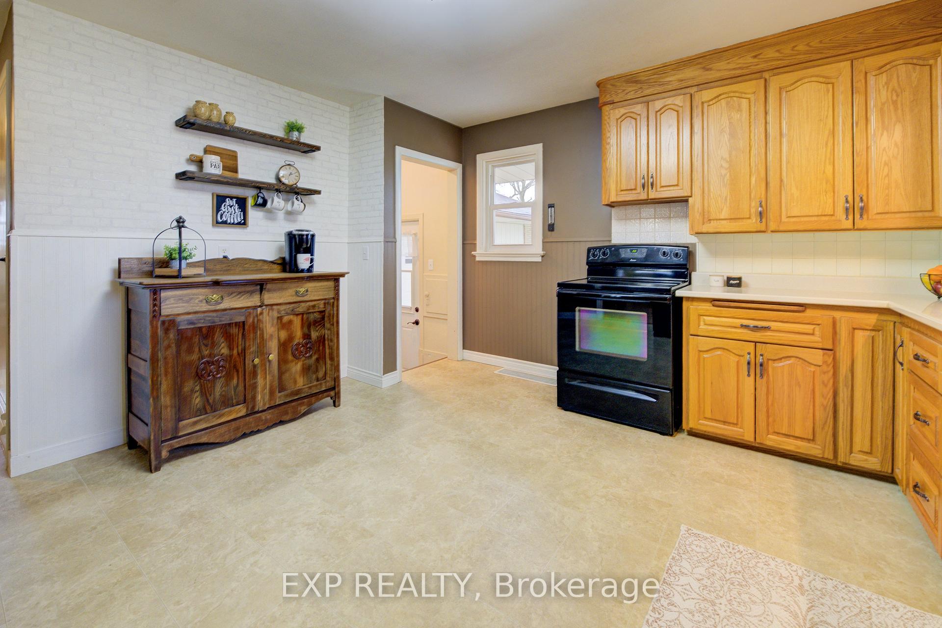 Photo 13 of 2166 Floradale Road, Woolwich — HOMEH