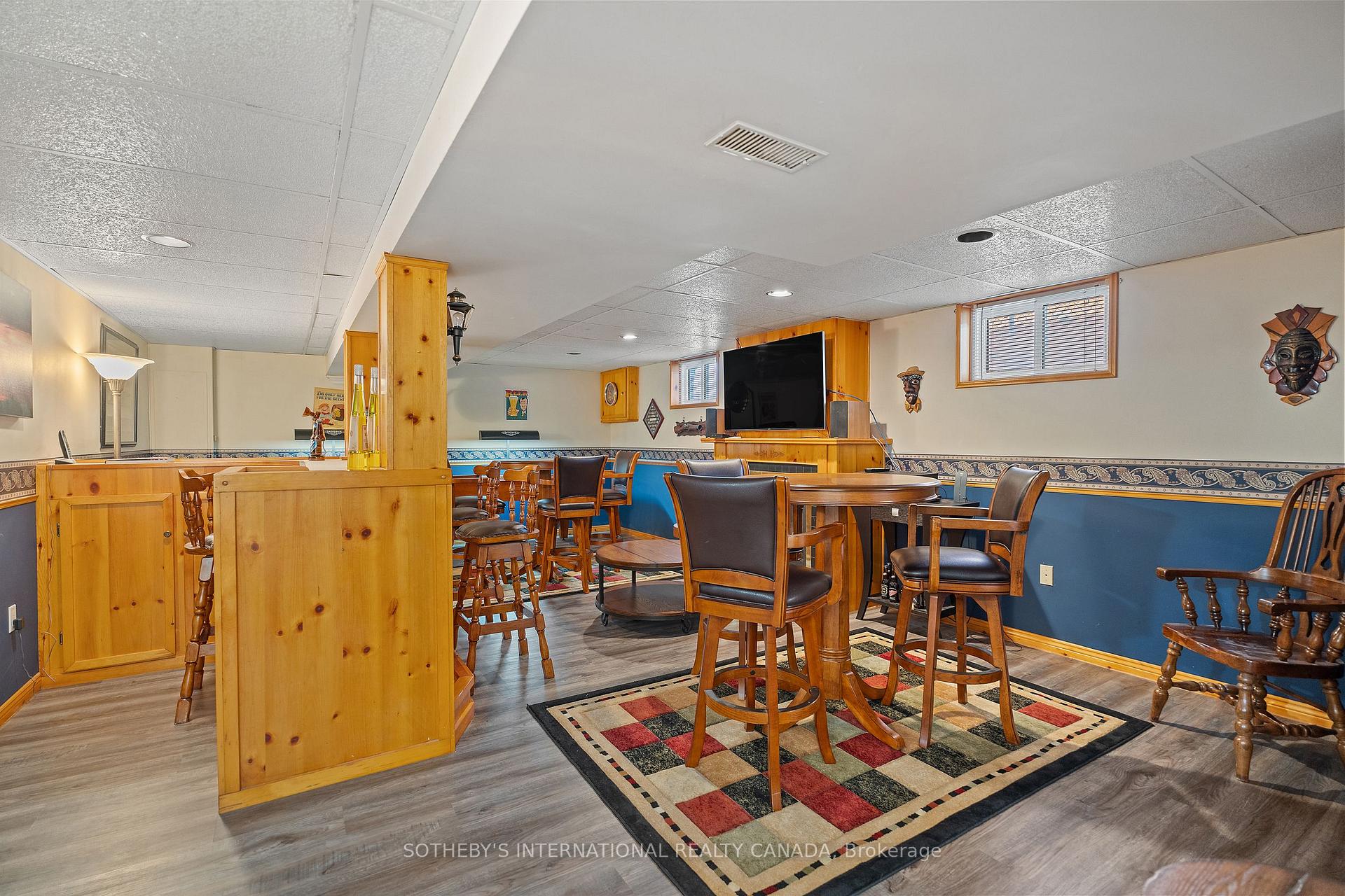 Photo 20 of 104 Golden Boulevard, Welland, Lincoln/Crowland — HOMEH